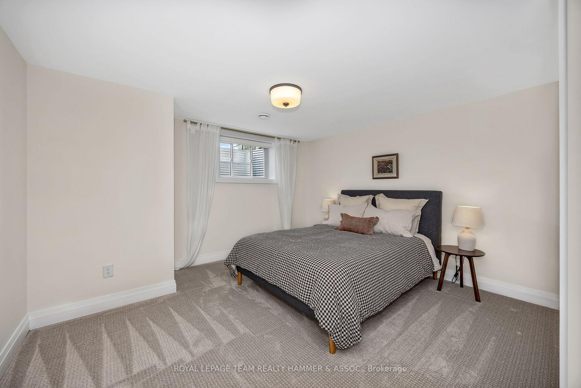 Photo 39 of 88 Defence Street, Ottawa, Kanata - Emerald Meadows/Trailwest — HOMEH