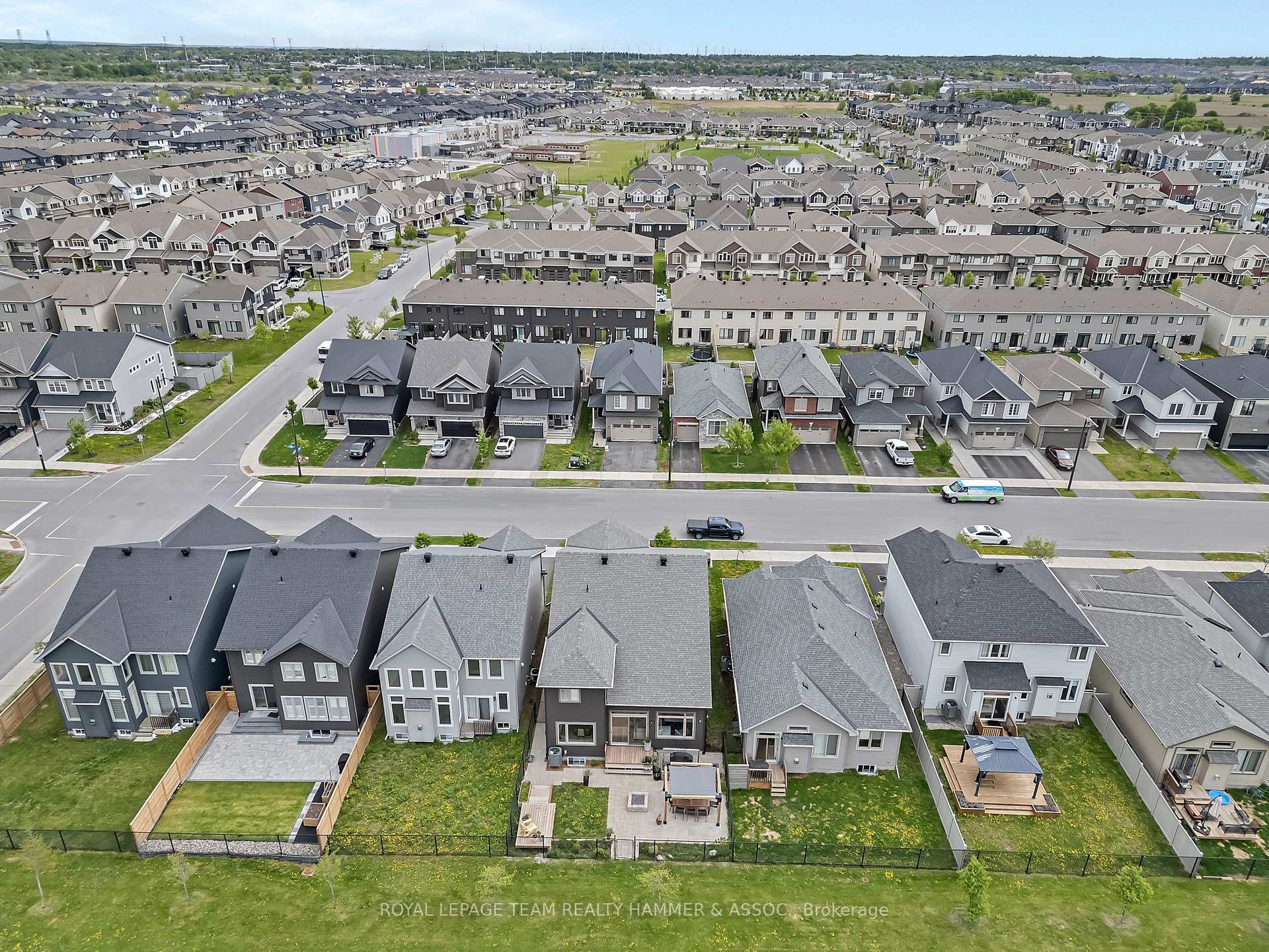 Photo 49 of 88 Defence Street, Ottawa, Kanata - Emerald Meadows/Trailwest — HOMEH