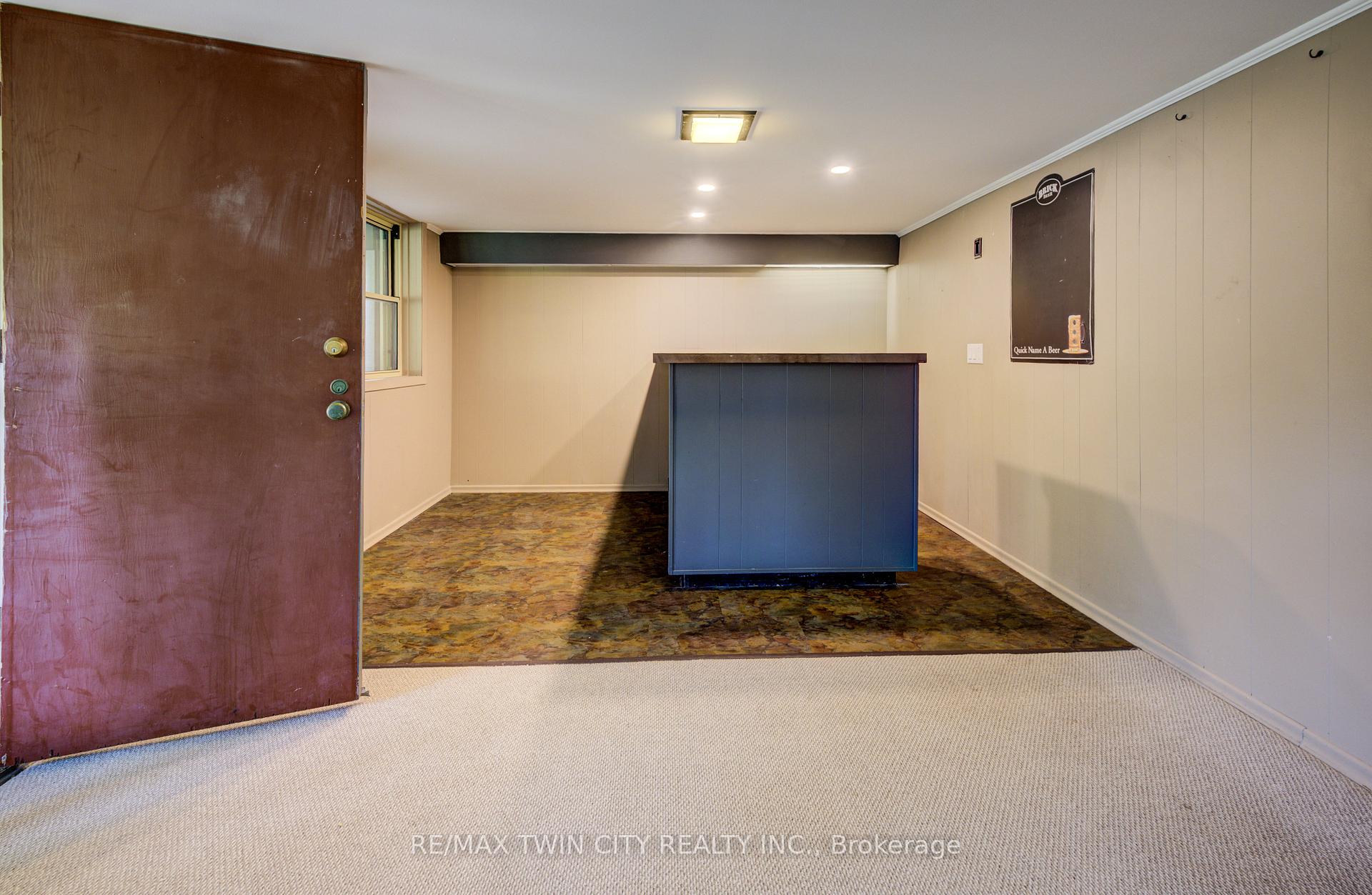 Photo 29 of 74 Lakeside Drive, Kitchener — HOMEH