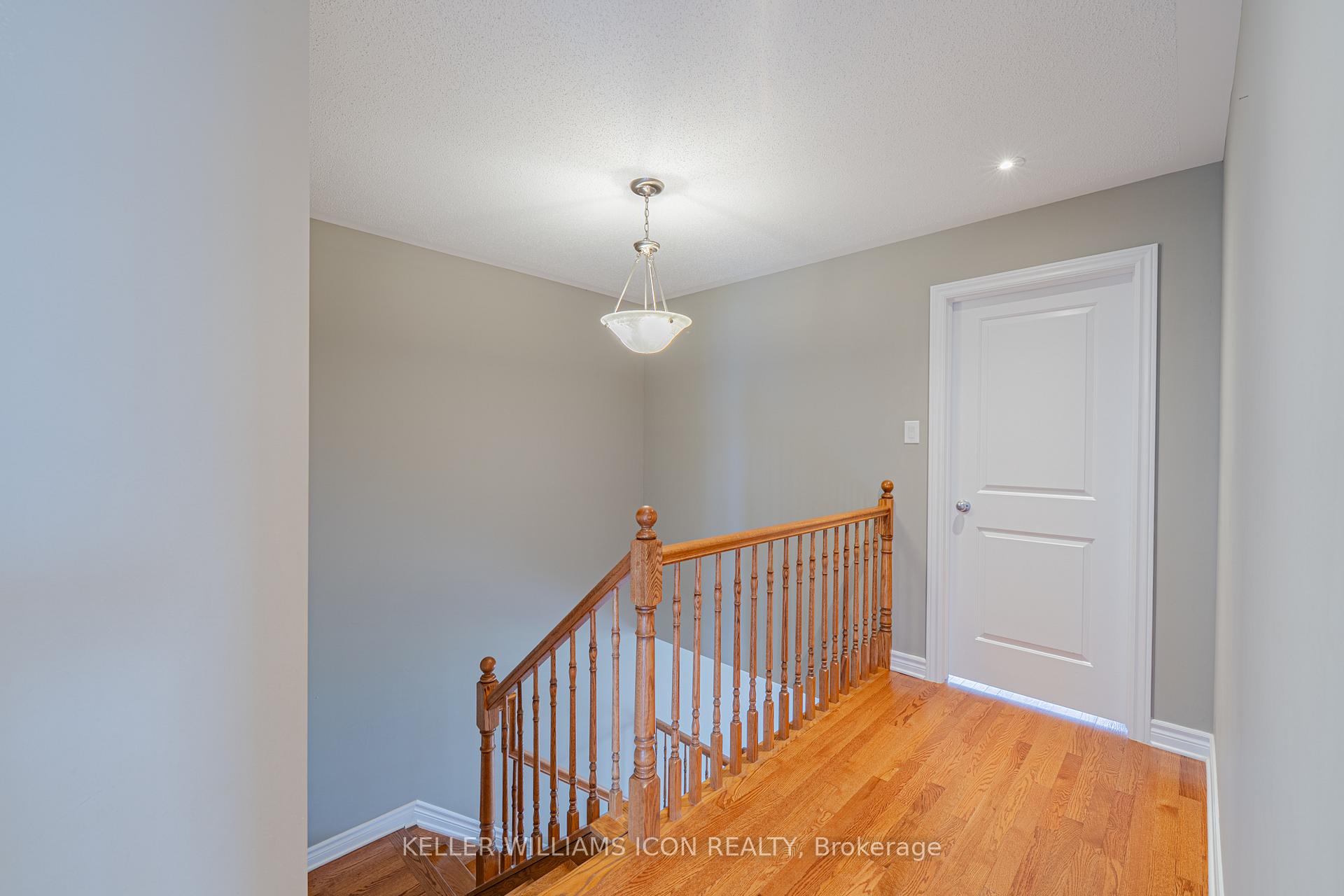 Photo 15 of 211 Halyard Way, Ottawa, Kanata - Kanata Lakes/Heritage Hills — HOMEH