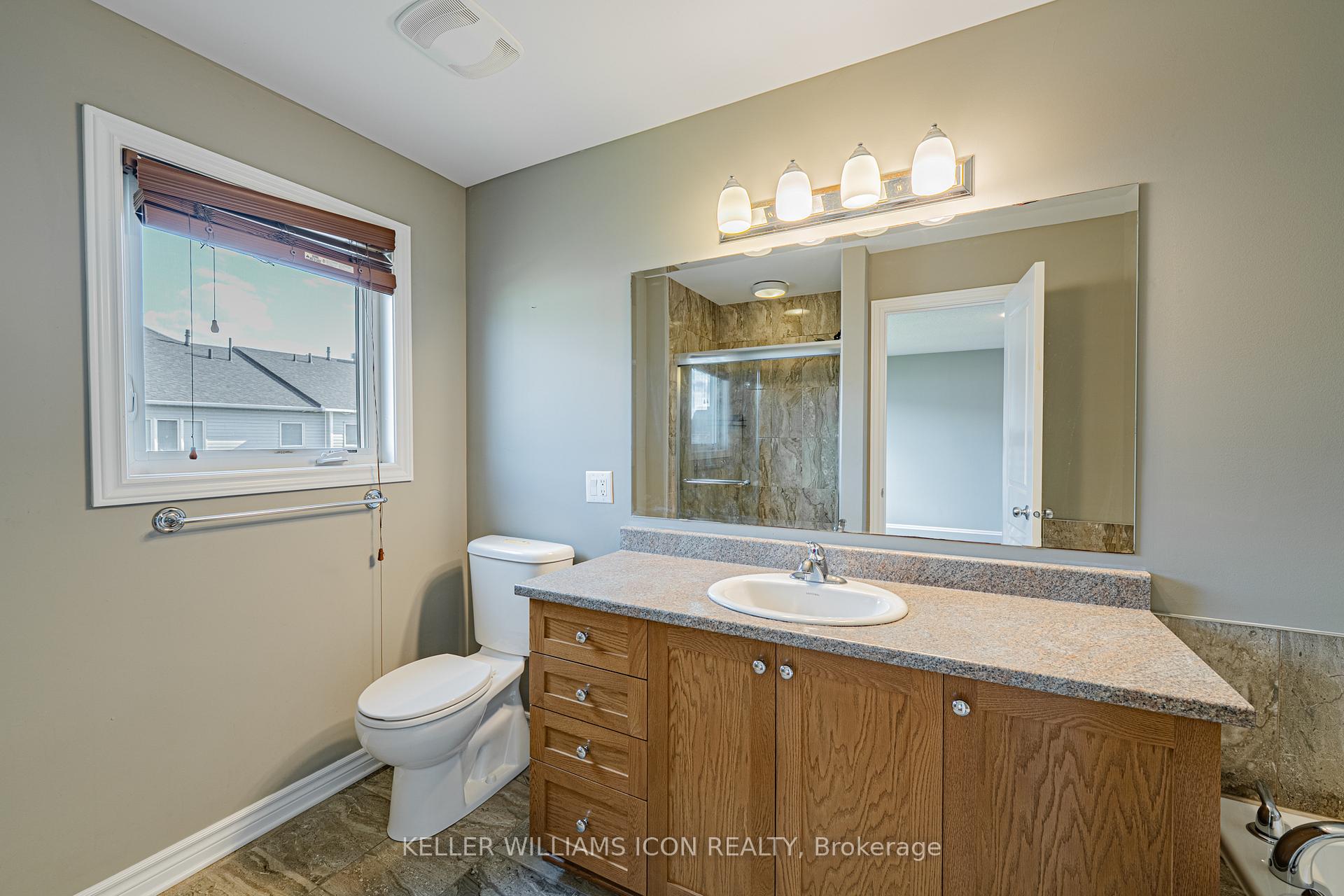 Photo 18 of 211 Halyard Way, Ottawa, Kanata - Kanata Lakes/Heritage Hills — HOMEH