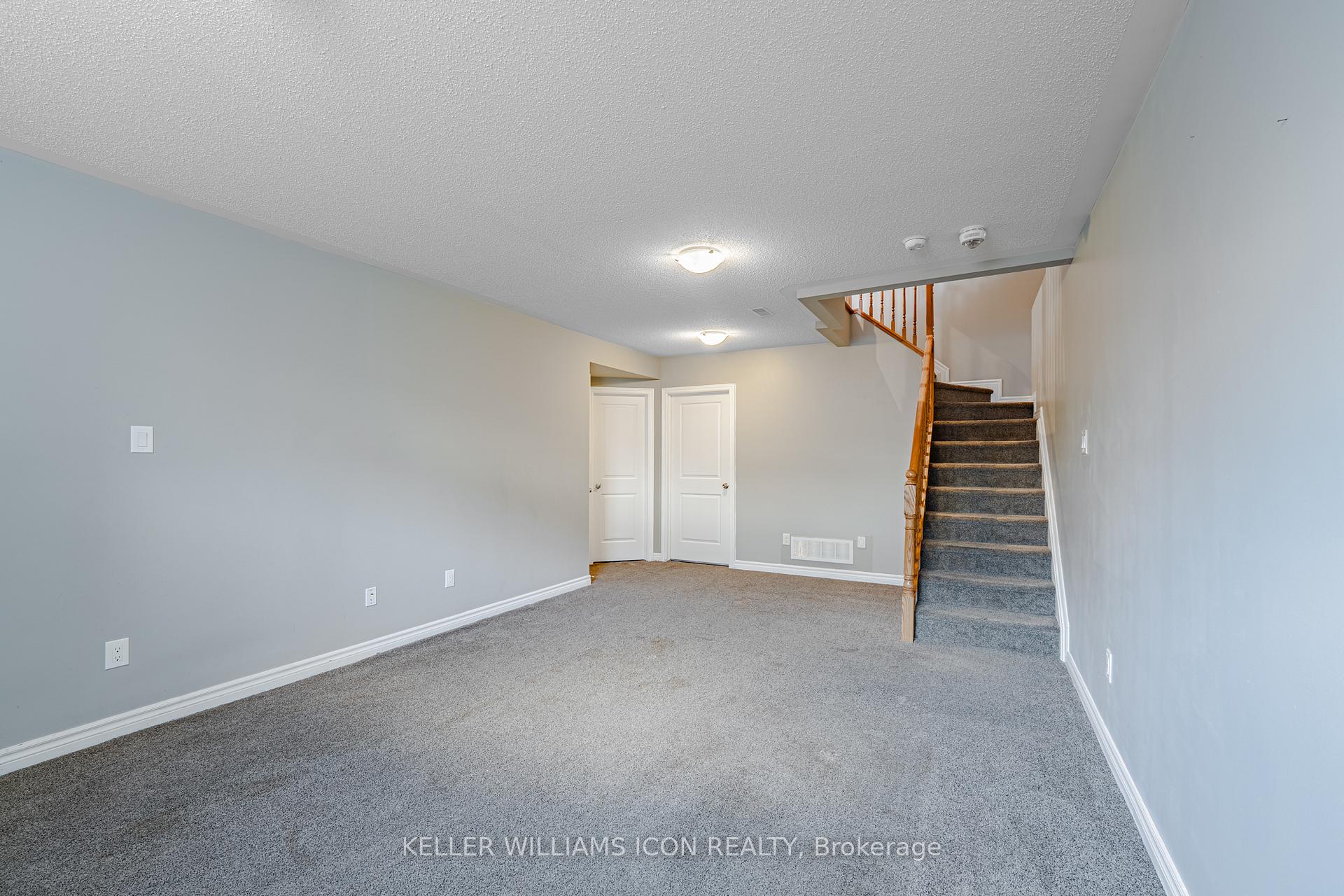 Photo 27 of 211 Halyard Way, Ottawa, Kanata - Kanata Lakes/Heritage Hills — HOMEH