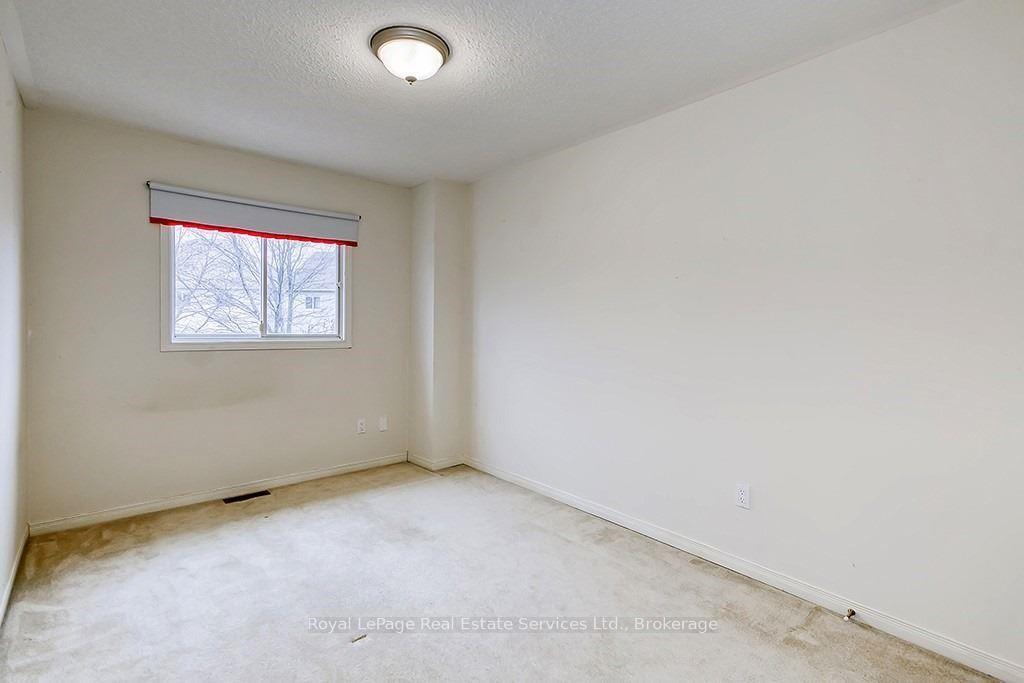 Photo 22 of 4 Thornlodge Drive, Hamilton, Waterdown — HOMEH