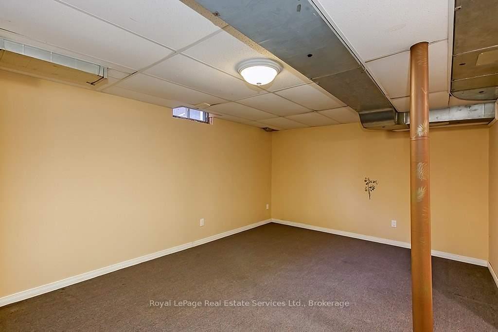 Photo 25 of 4 Thornlodge Drive, Hamilton, Waterdown — HOMEH