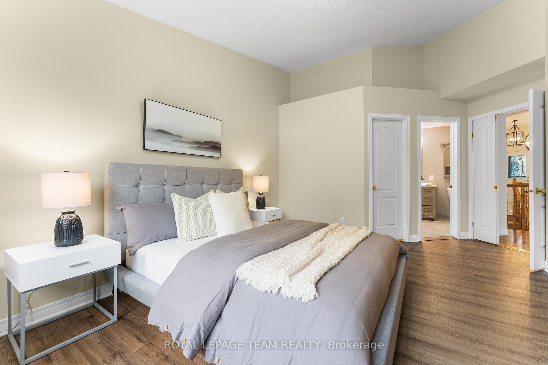 Photo 28 of 33 Waterthrush Crescent, Ottawa, Kanata - Bridlewood — HOMEH