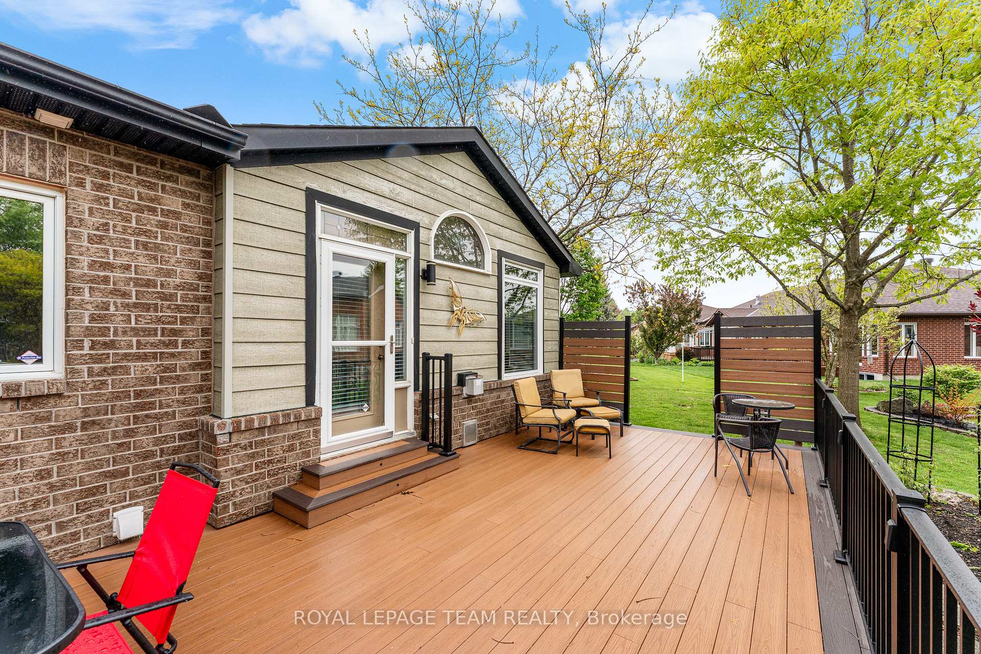 Photo 40 of 33 Waterthrush Crescent, Ottawa, Kanata - Bridlewood — HOMEH