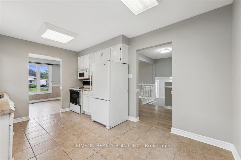Photo 18 of 361 Caledon Avenue, Hamilton, Yeoville — HOMEH