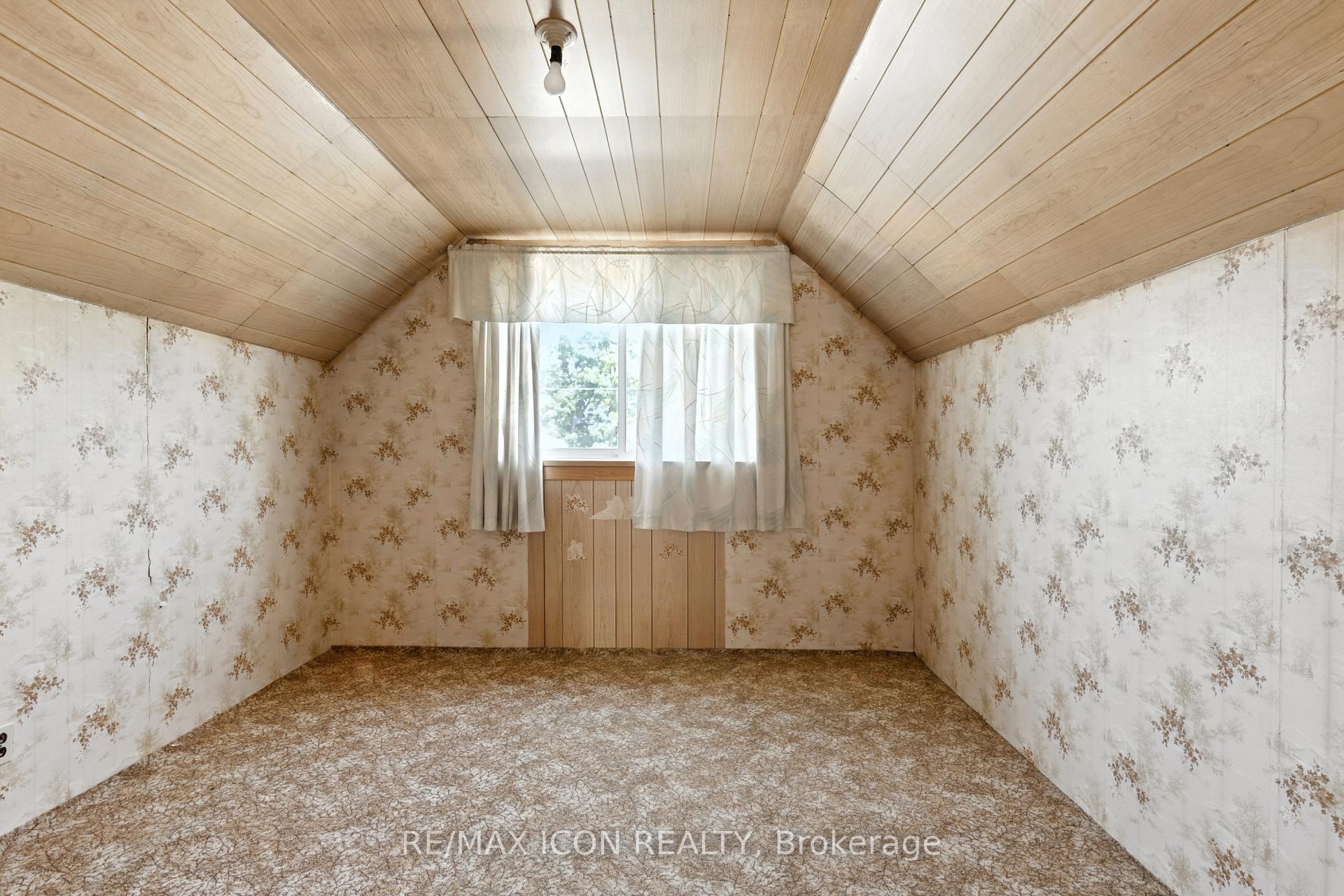 Photo 22 of 35 Grenville Avenue, Kitchener — HOMEH