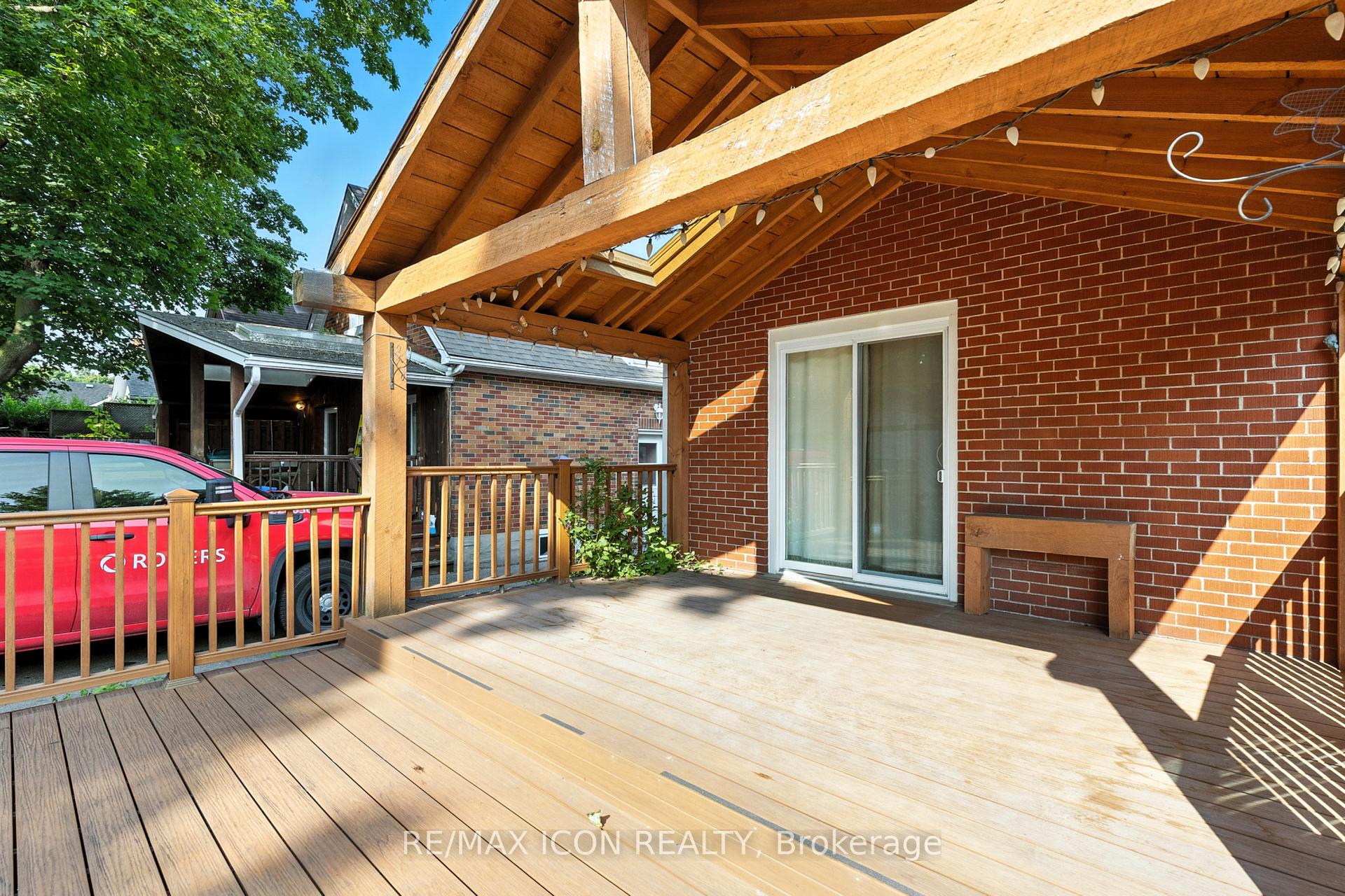 Photo 30 of 35 Grenville Avenue, Kitchener — HOMEH