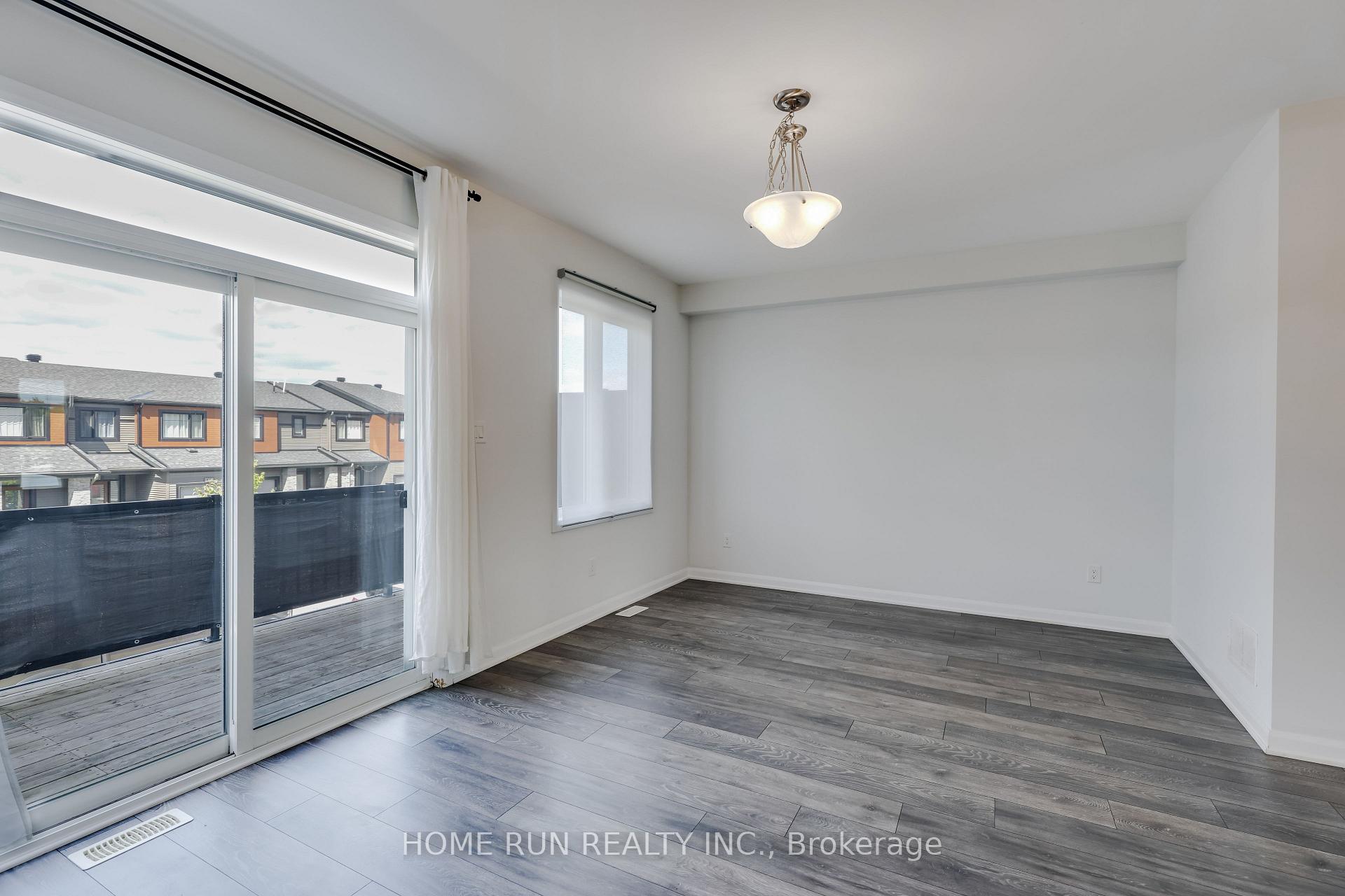 Photo 12 of 1123 Speedvale Crescent, Ottawa, Kanata - Kanata Lakes/Heritage Hills — HOMEH