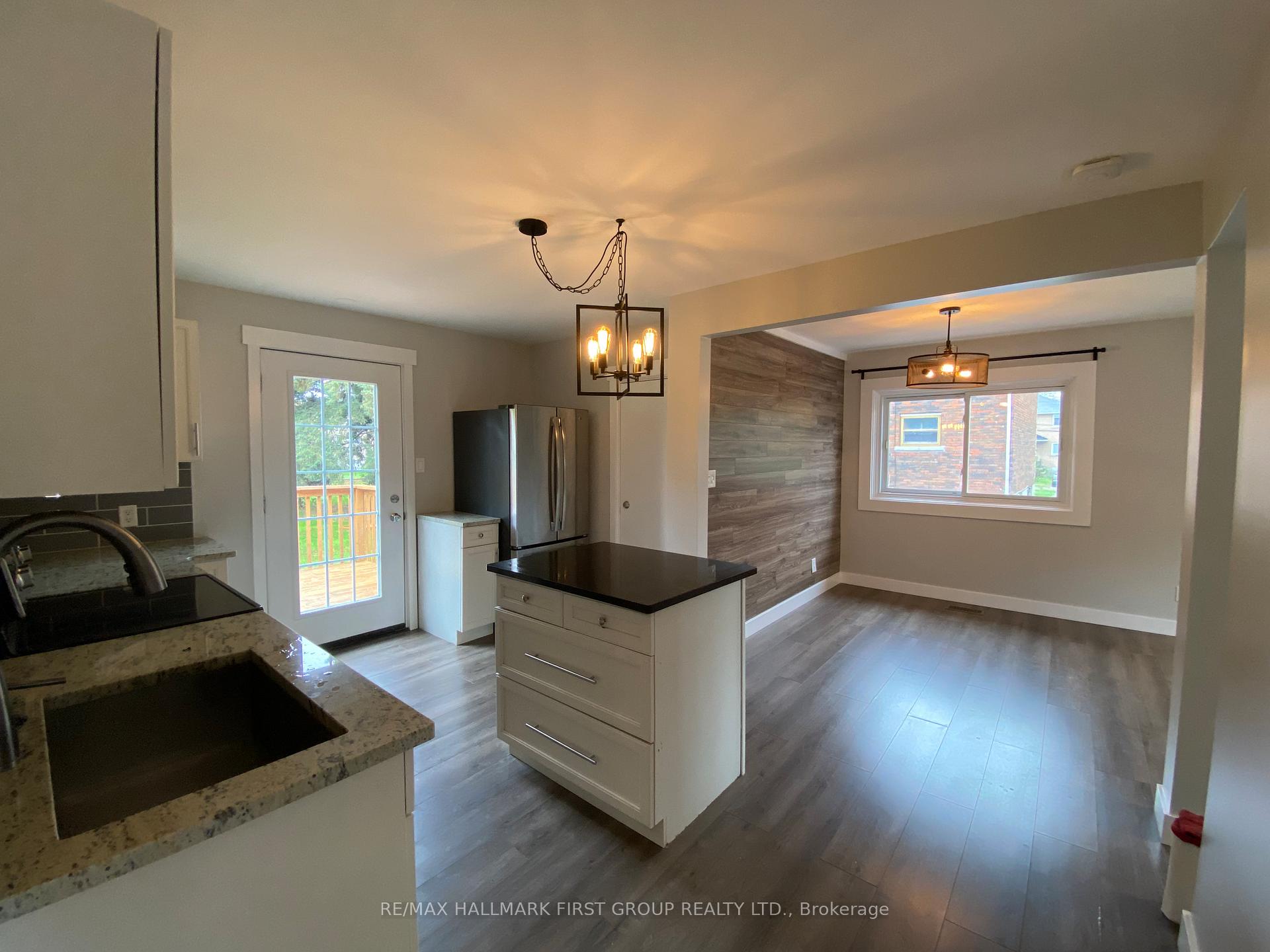 Photo 3 of 50 Champlain Avenue, Kingston, West of Sir John A. Blvd — HOMEH