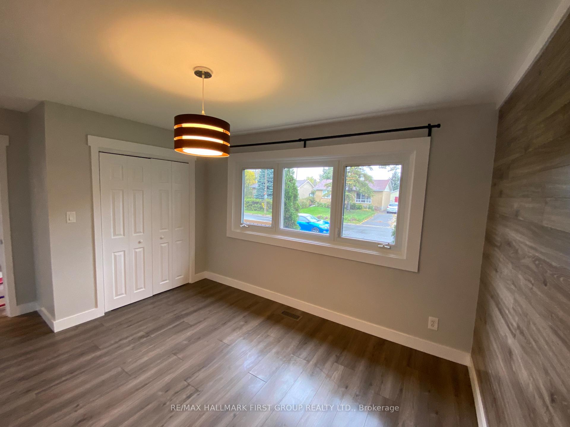 Photo 5 of 50 Champlain Avenue, Kingston, West of Sir John A. Blvd — HOMEH