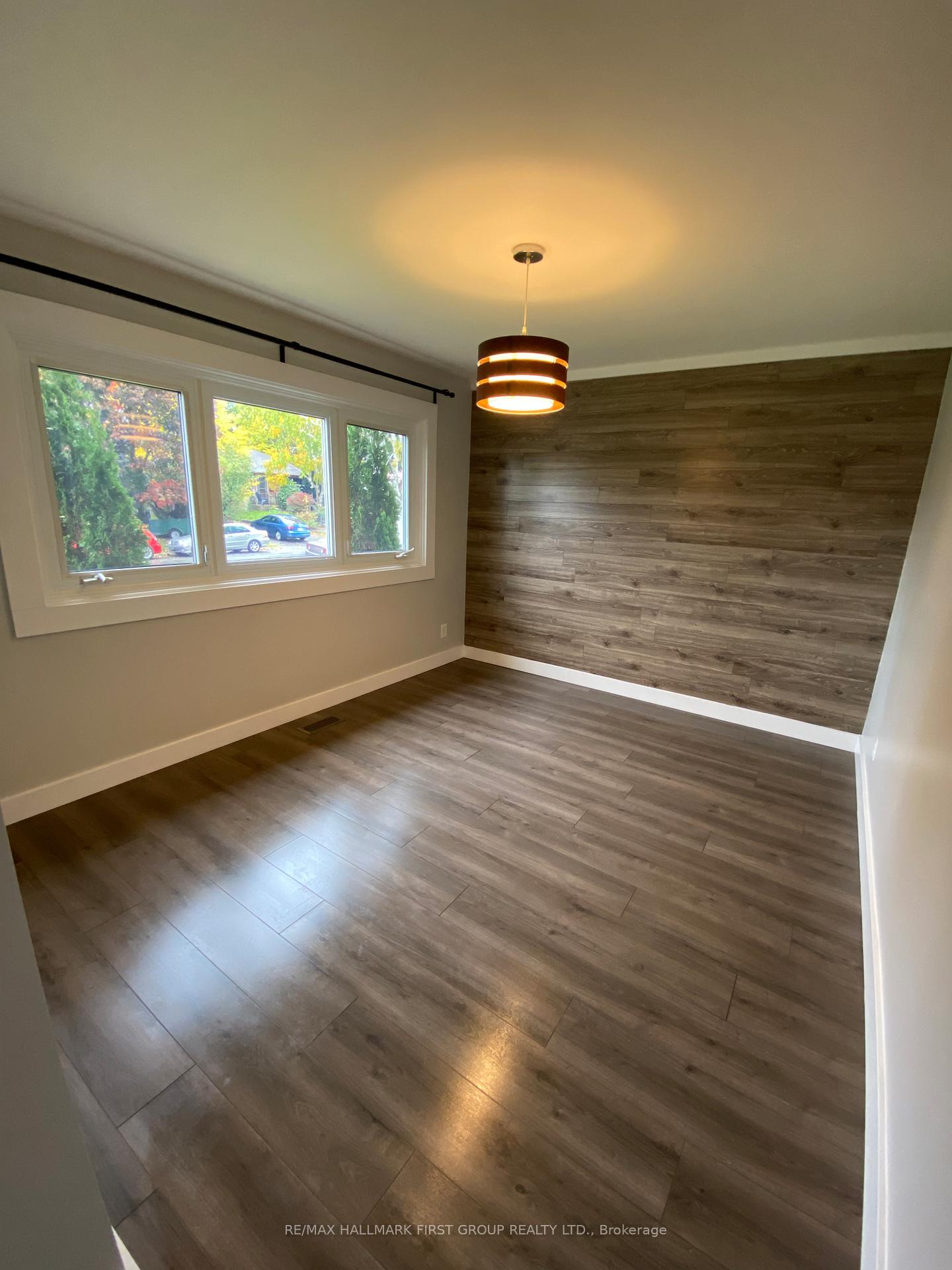 Photo 7 of 50 Champlain Avenue, Kingston, West of Sir John A. Blvd — HOMEH