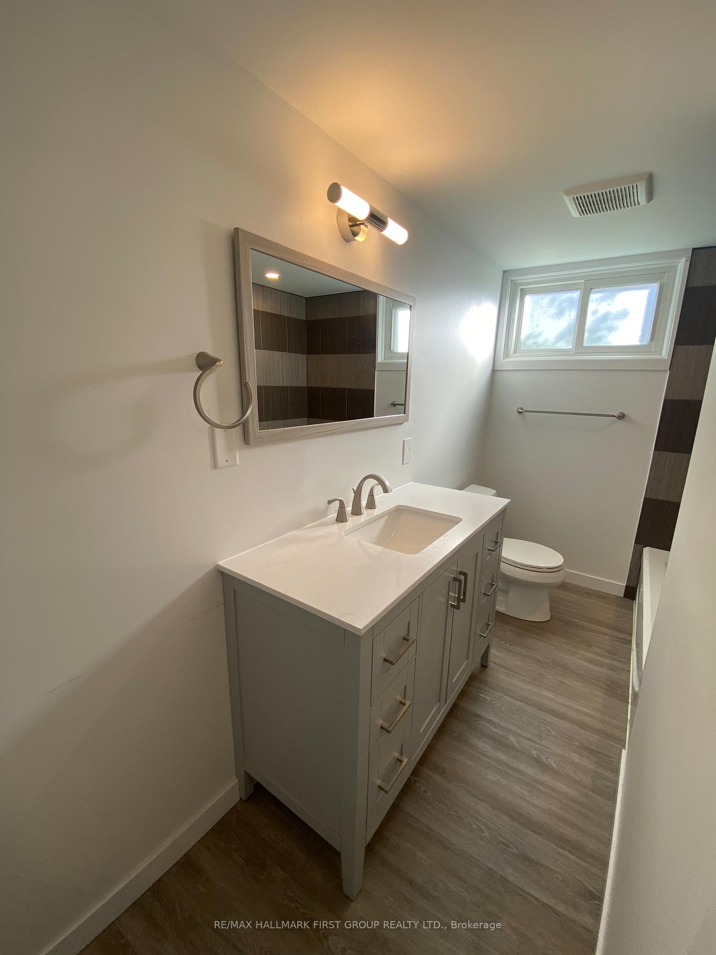 Photo 14 of 50 Champlain Avenue, Kingston, West of Sir John A. Blvd — HOMEH