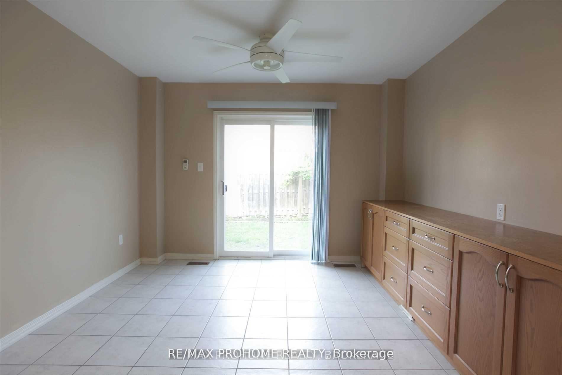 Photo 6 of 73 Briarcrest Drive, Markham, Berczy — HOMEH