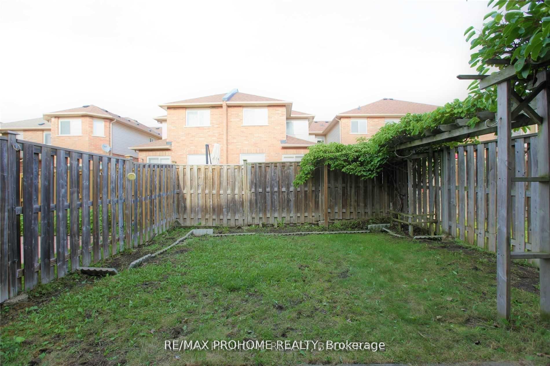 Photo 19 of 73 Briarcrest Drive, Markham, Berczy — HOMEH