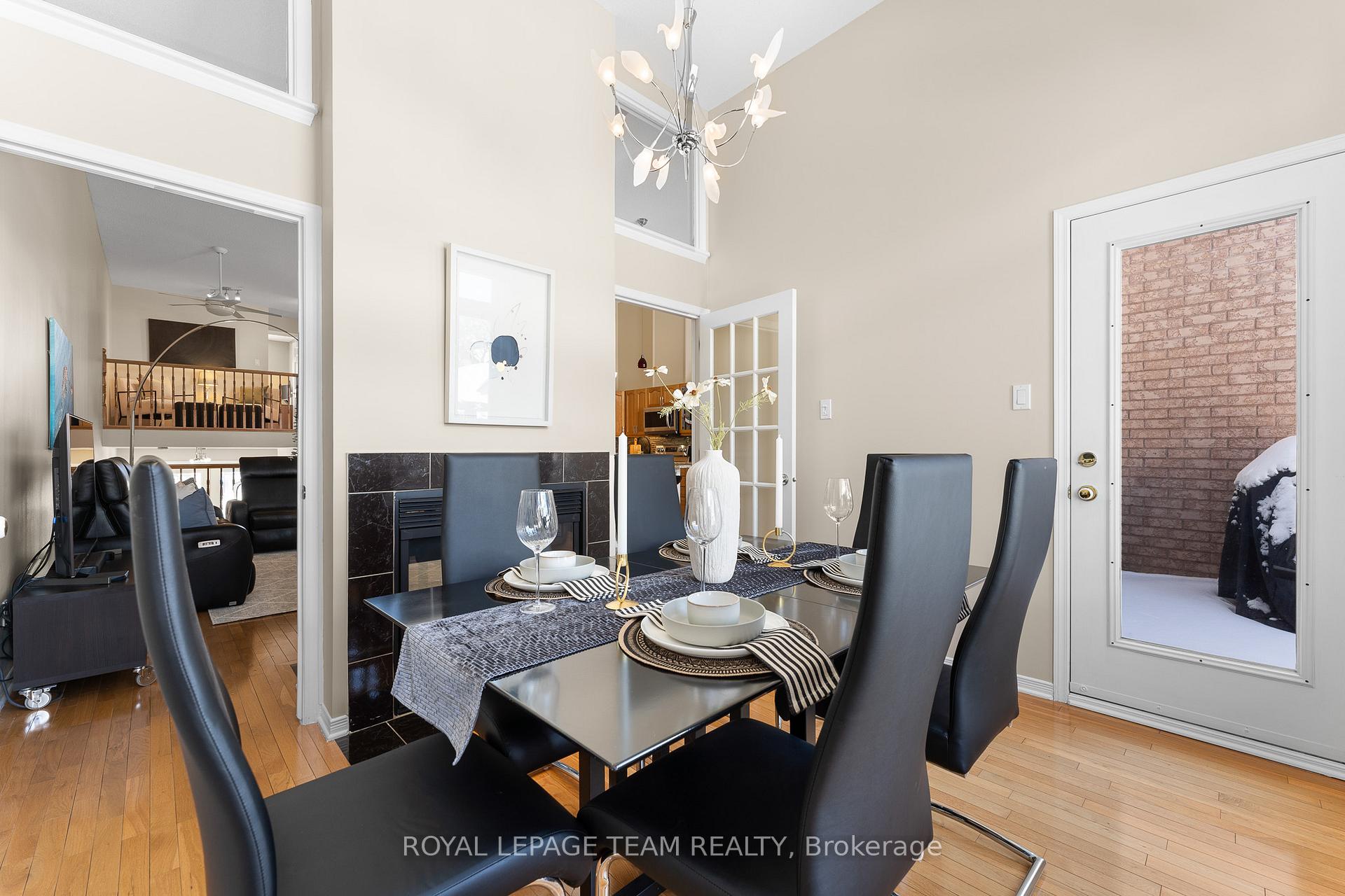 Photo 11 of 136 Macassa Circle, Ottawa, Kanata - Kanata Lakes/Heritage Hills — HOMEH