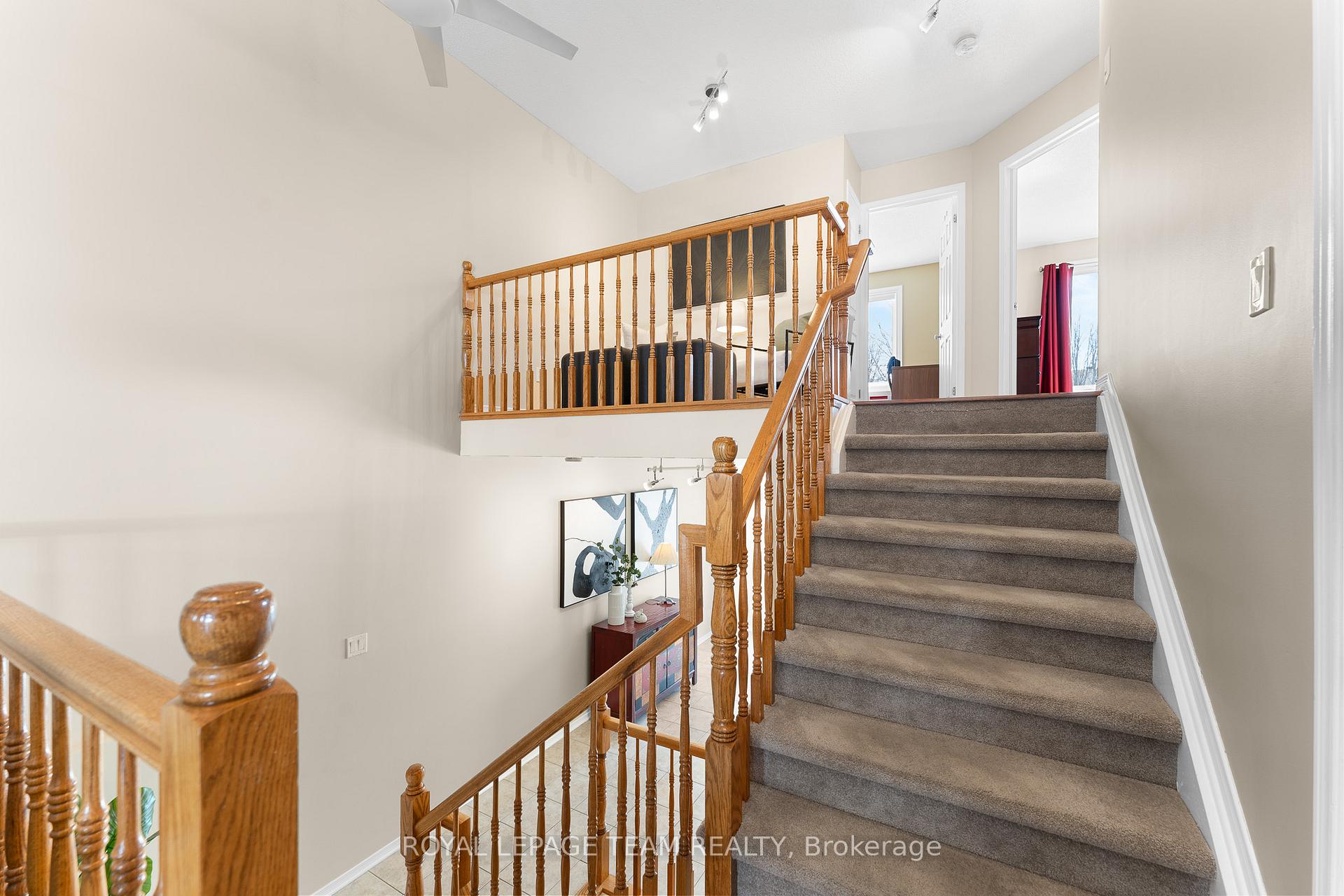 Photo 17 of 136 Macassa Circle, Ottawa, Kanata - Kanata Lakes/Heritage Hills — HOMEH