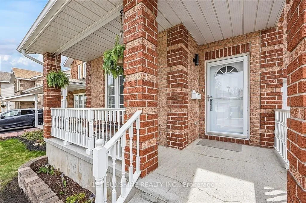 Photo 3 of 101 Dalgleish Avenue, Kingston, Kingston East (Incl Barret Crt) — HOMEH