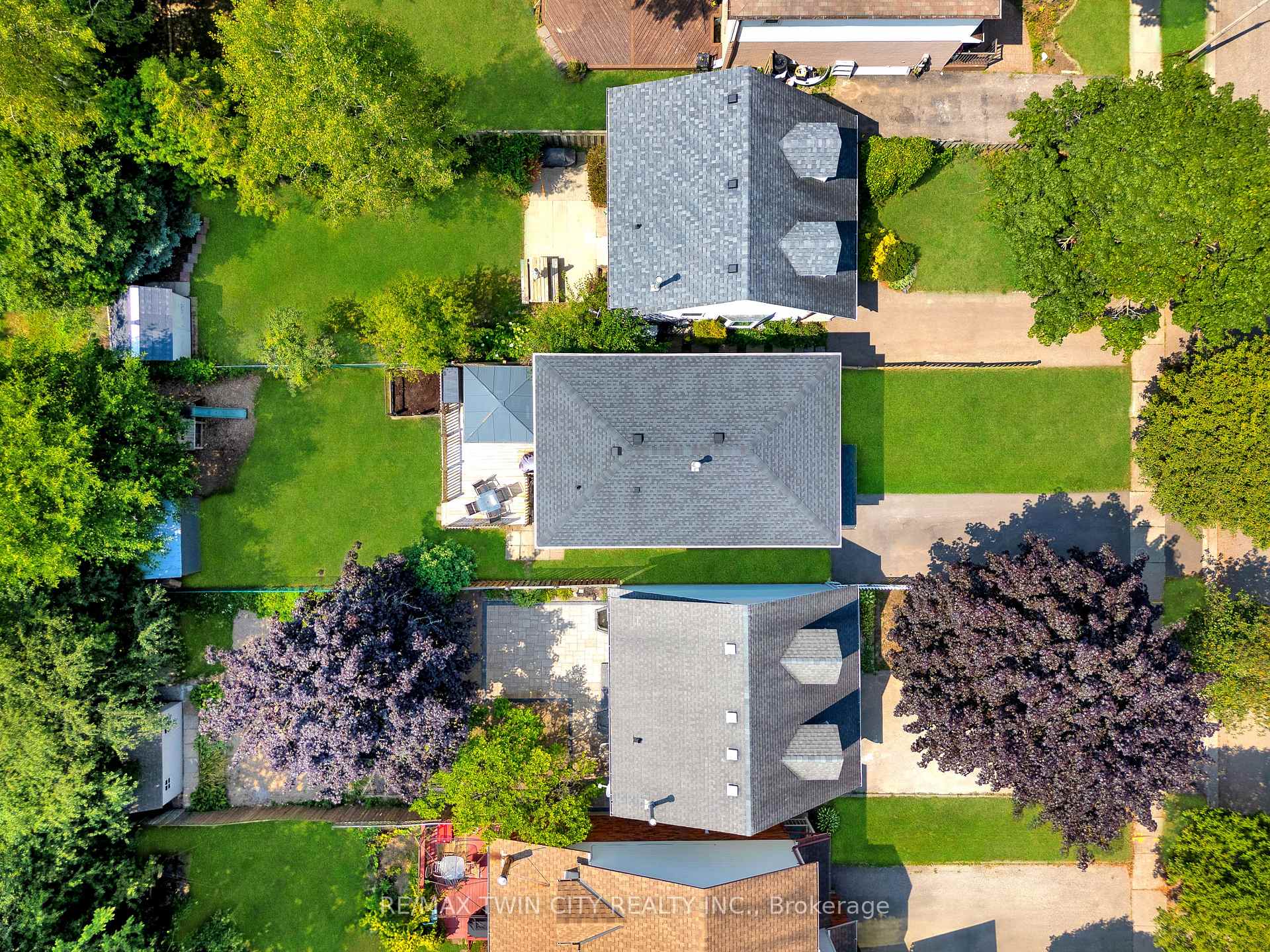 Photo 44 of 41 Ristau Crescent, Kitchener, Laurentian Hills — HOMEH