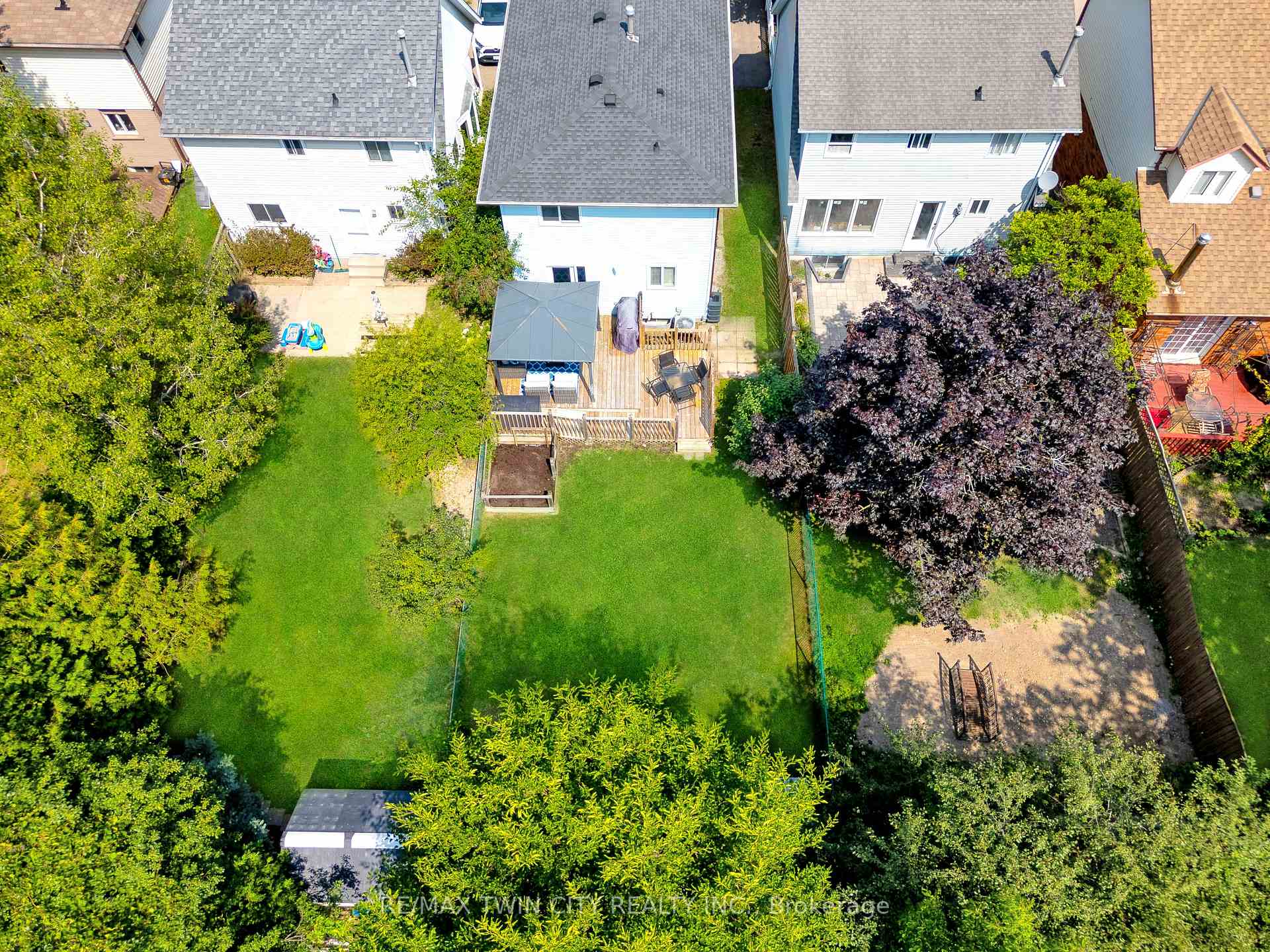 Photo 46 of 41 Ristau Crescent, Kitchener, Laurentian Hills — HOMEH