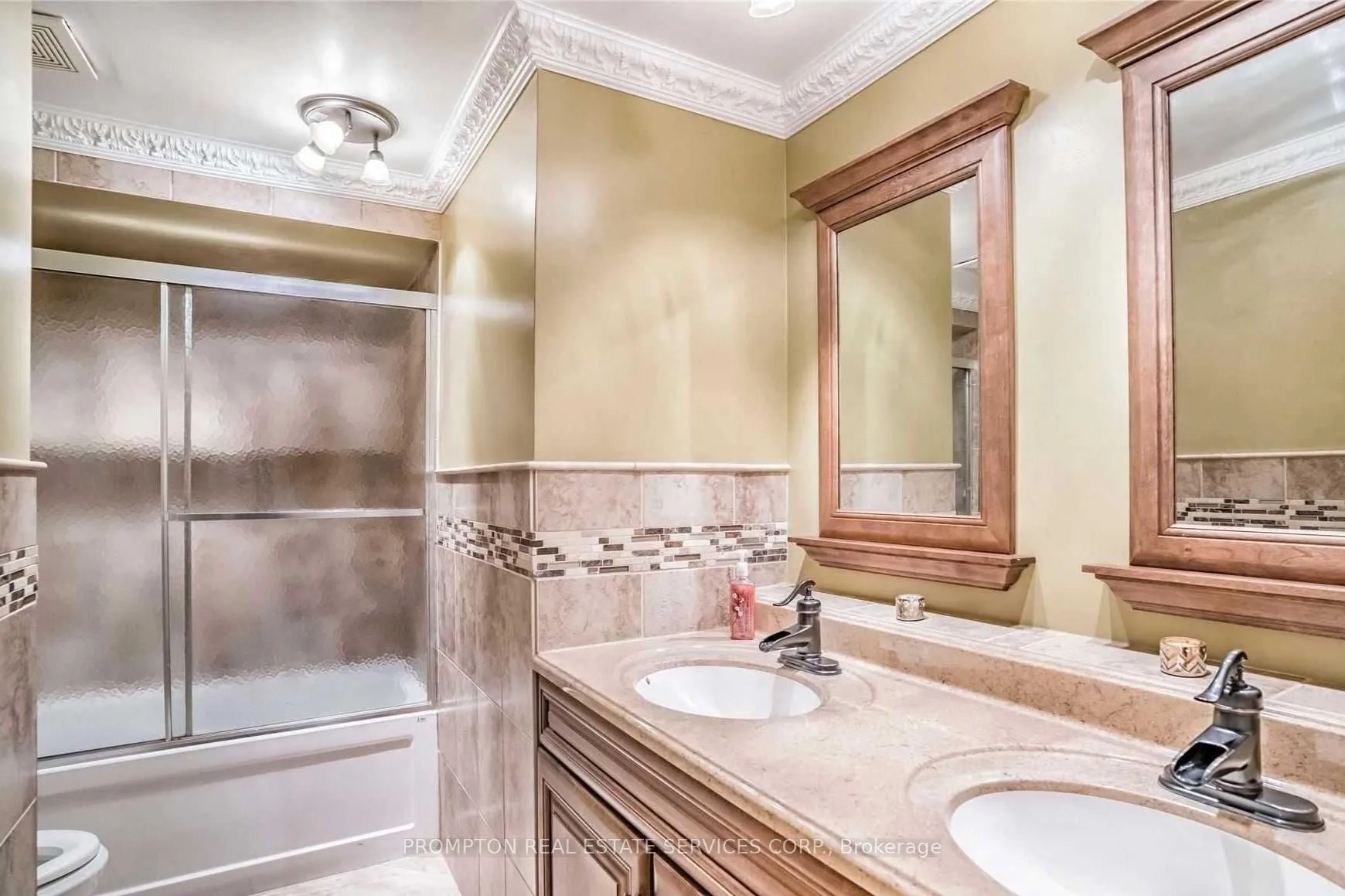 Photo 20 of 51 Ketchum Crescent, Markham, Middlefield — HOMEH