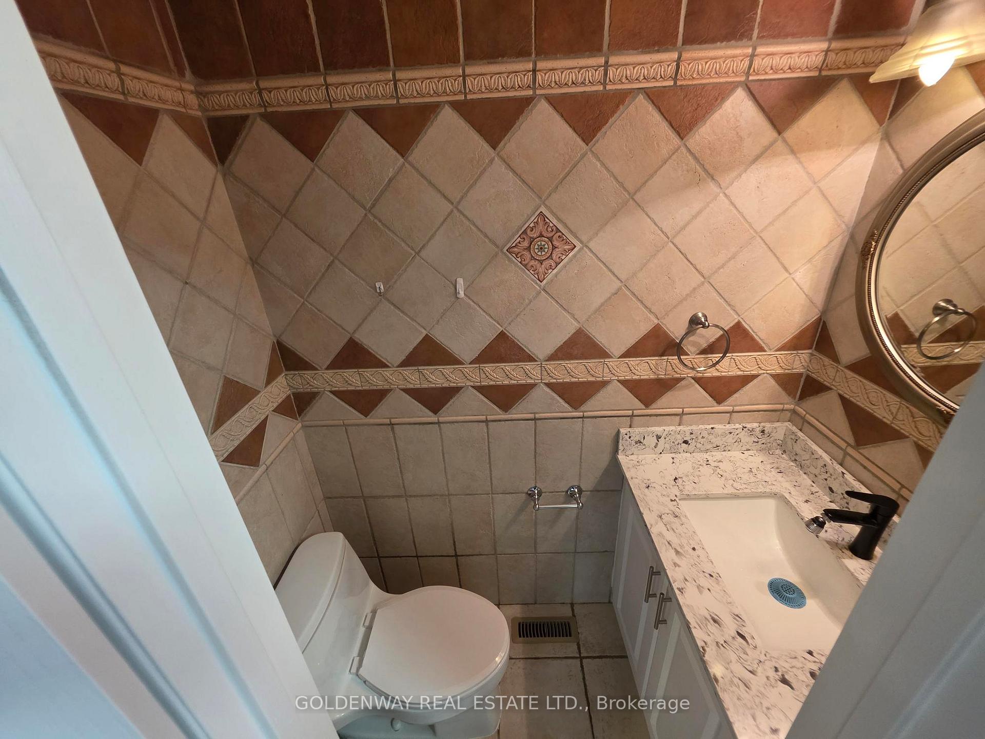 Photo 9 of 129 Major Buttons Drive, Markham, Sherwood-Amberglen — HOMEH