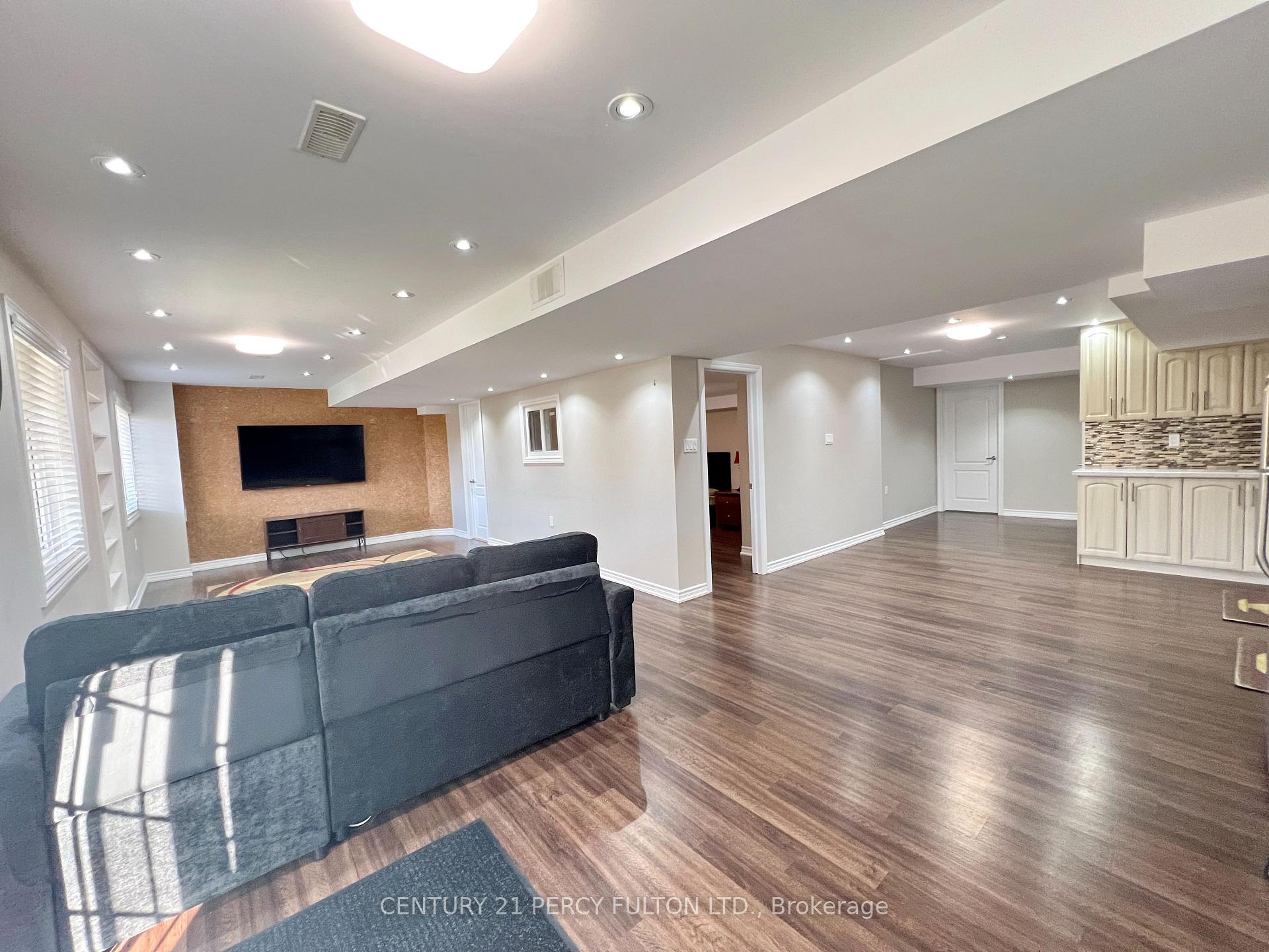Photo 8 of 48 Bernbridge Road, Markham, Box Grove — HOMEH