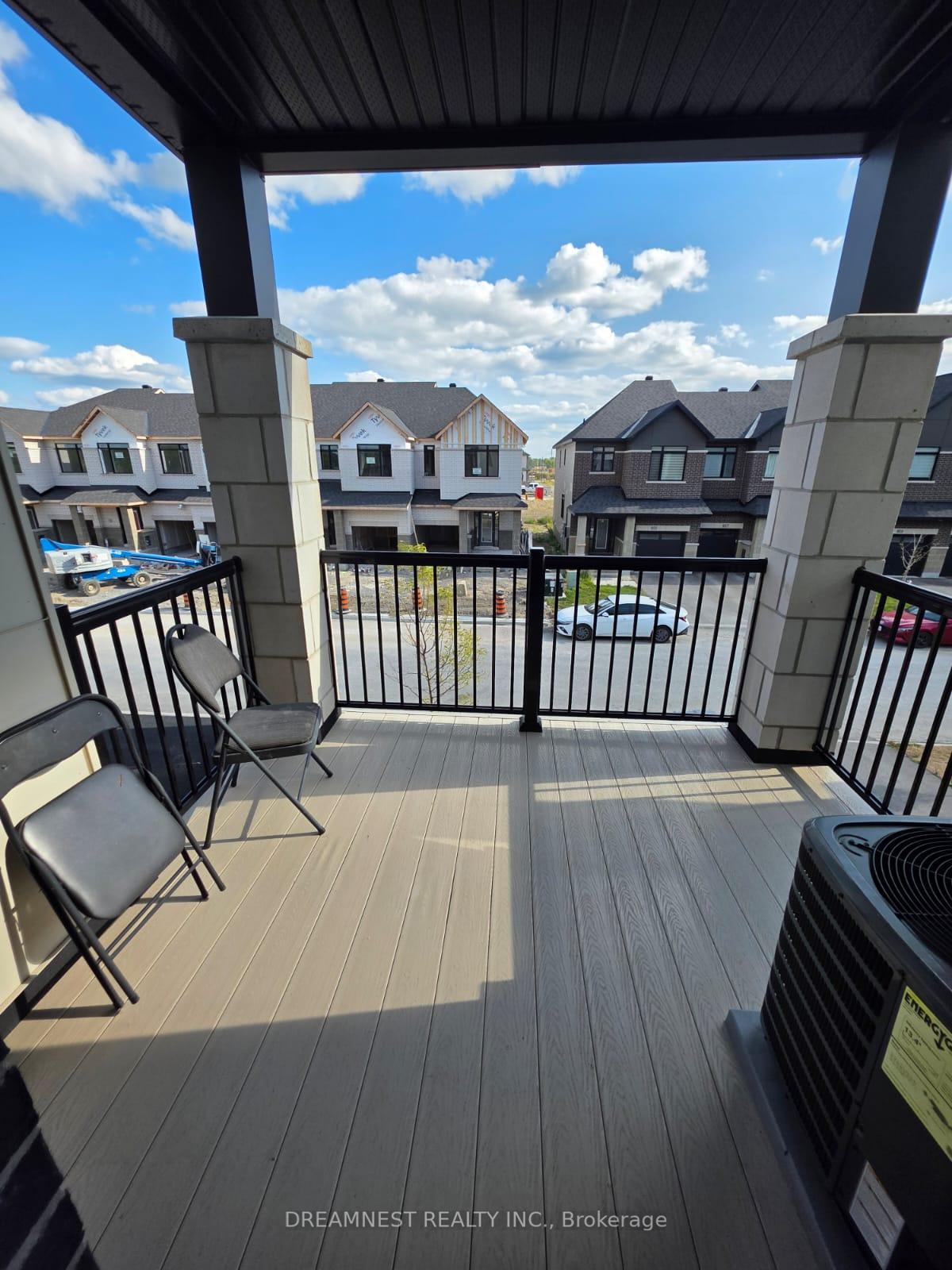 Photo 7 of 854 Anciano Crescent, Ottawa, Kanata - Emerald Meadows/Trailwest — HOMEH