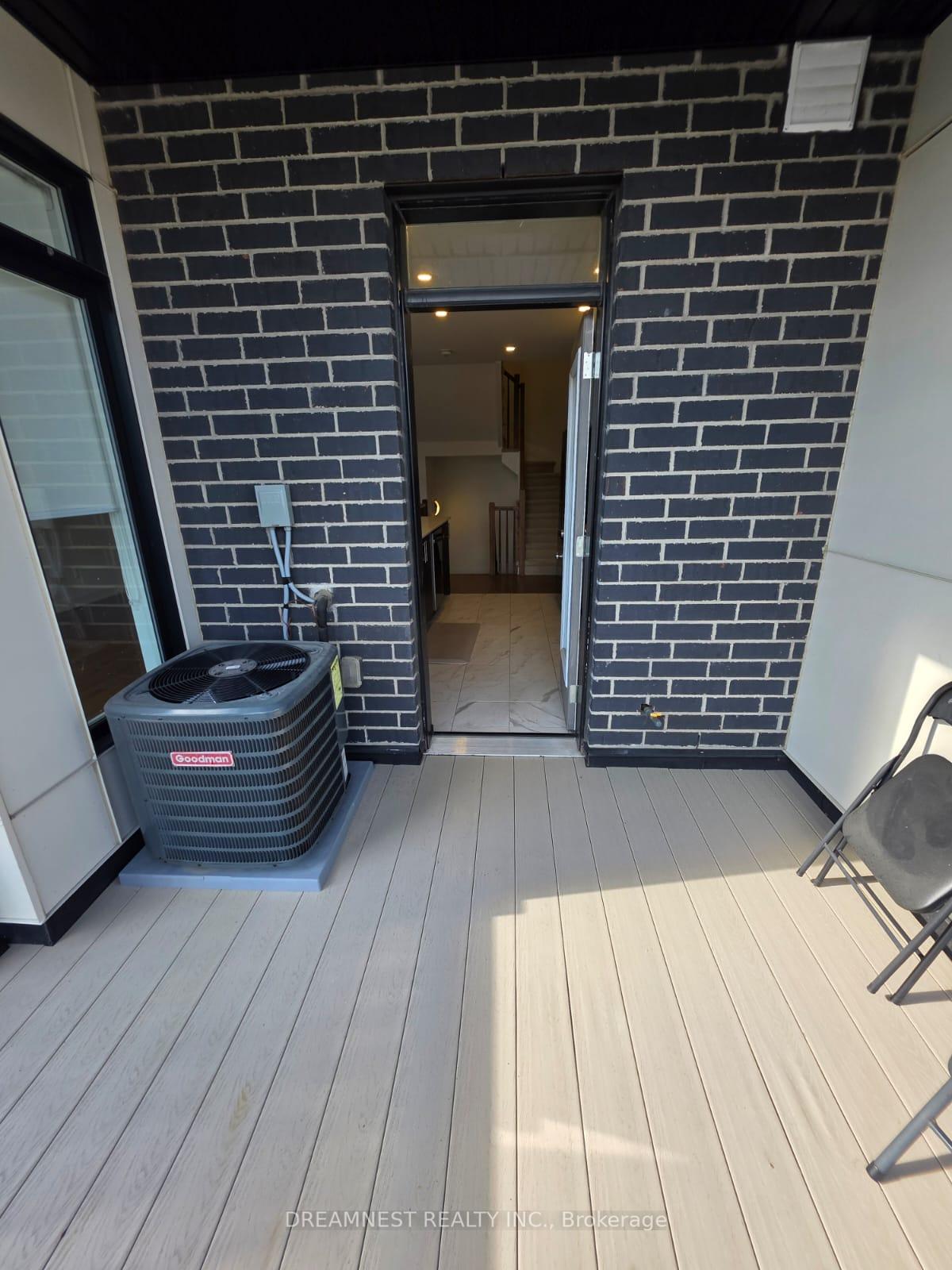 Photo 8 of 854 Anciano Crescent, Ottawa, Kanata - Emerald Meadows/Trailwest — HOMEH