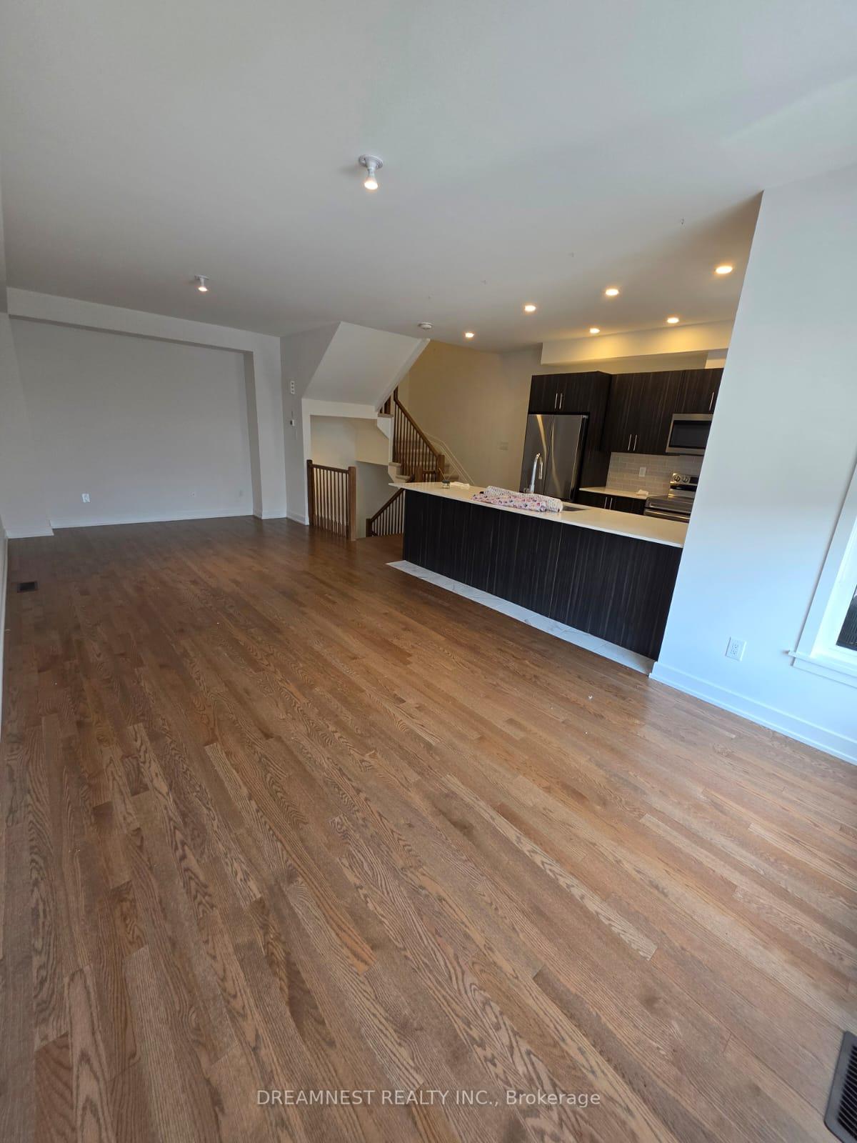 Photo 9 of 854 Anciano Crescent, Ottawa, Kanata - Emerald Meadows/Trailwest — HOMEH