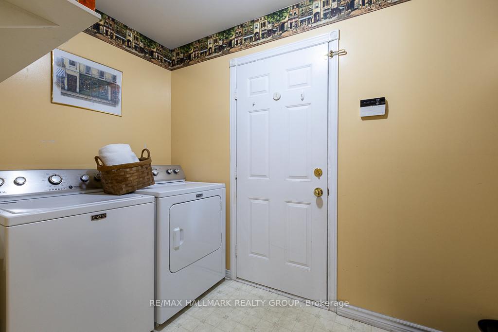 Photo 14 of 62 Clydesdale Avenue, Ottawa, Kanata - Bridlewood — HOMEH