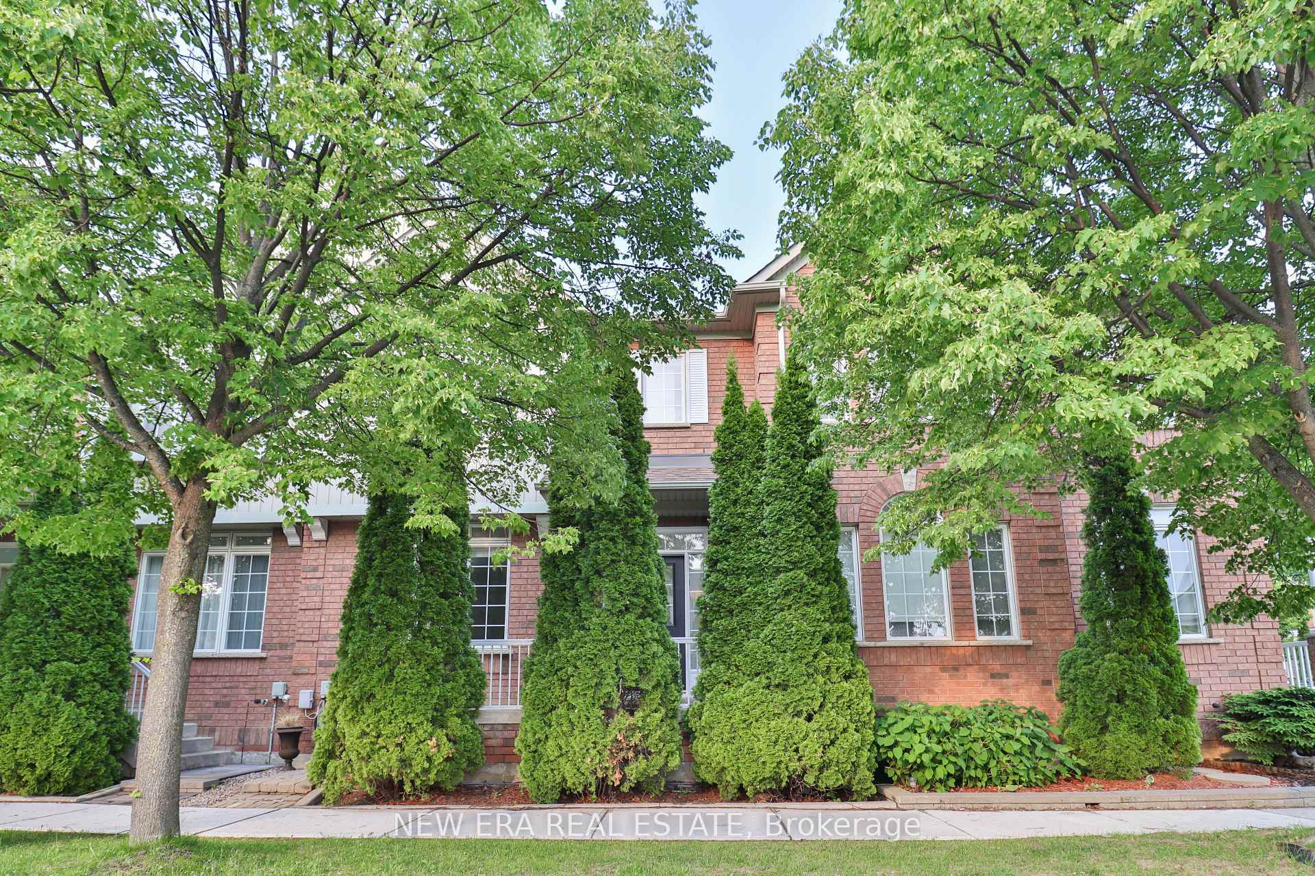 Photo 1 of 3 Sharon Lee Drive, Markham, Berczy — HOMEH