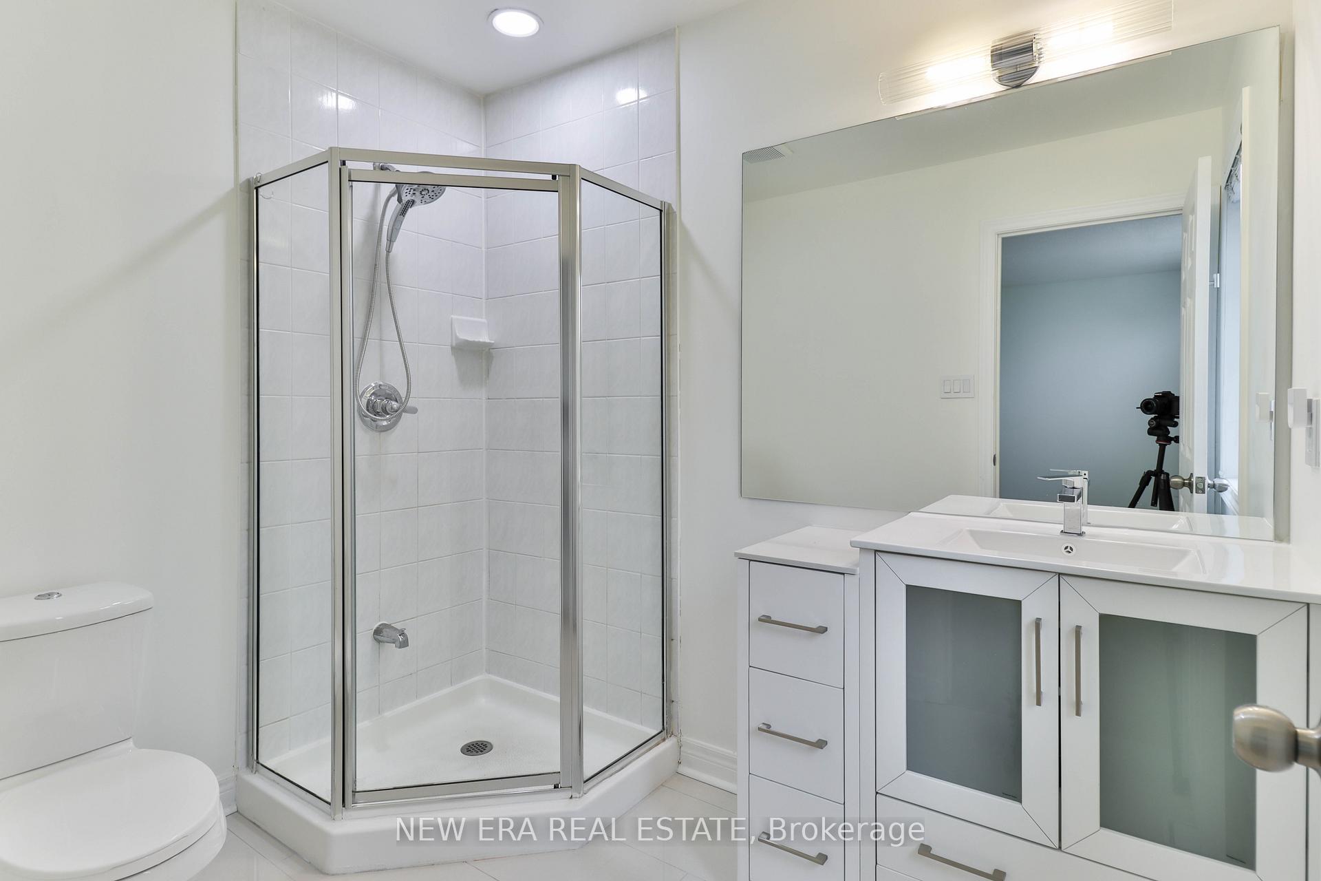 Photo 21 of 3 Sharon Lee Drive, Markham, Berczy — HOMEH
