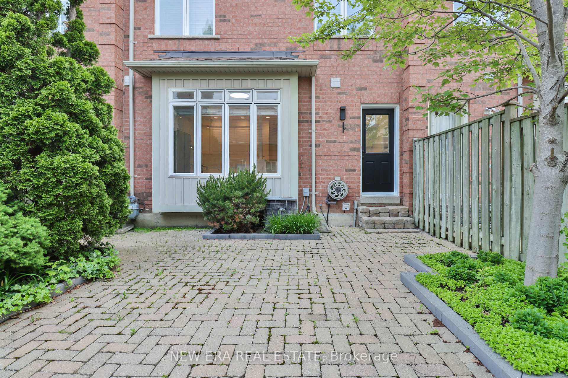 Photo 24 of 3 Sharon Lee Drive, Markham, Berczy — HOMEH
