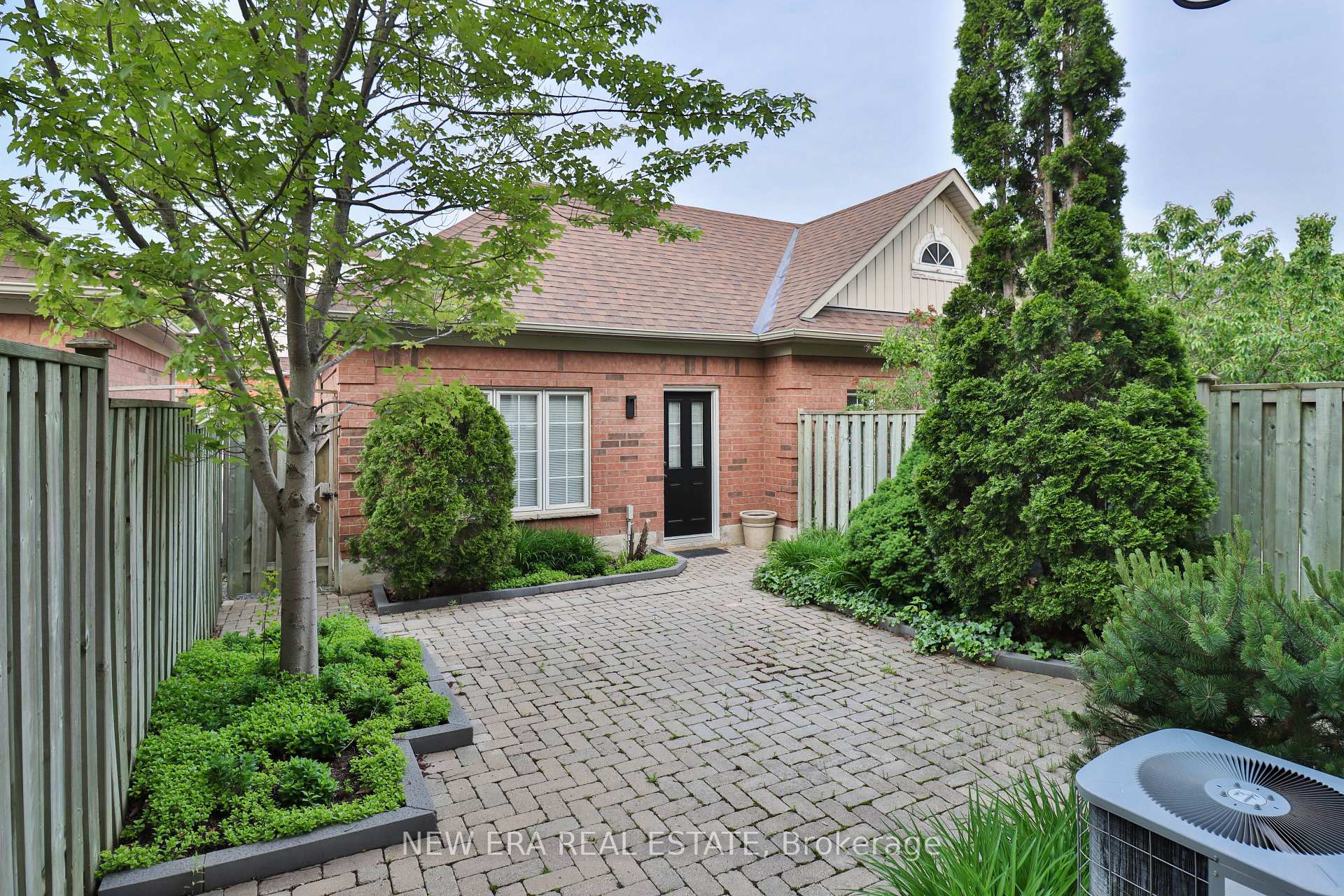 Photo 25 of 3 Sharon Lee Drive, Markham, Berczy — HOMEH