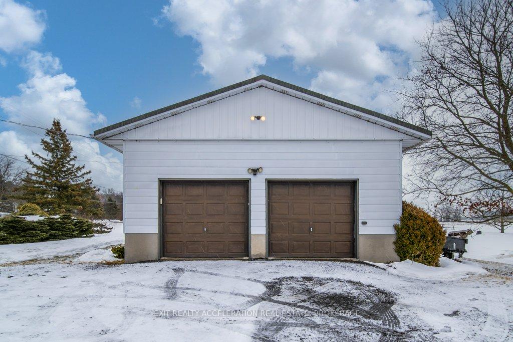 Photo 35 of 7080 County Road 2, Loyalist, Lennox and Addington - South — HOMEH