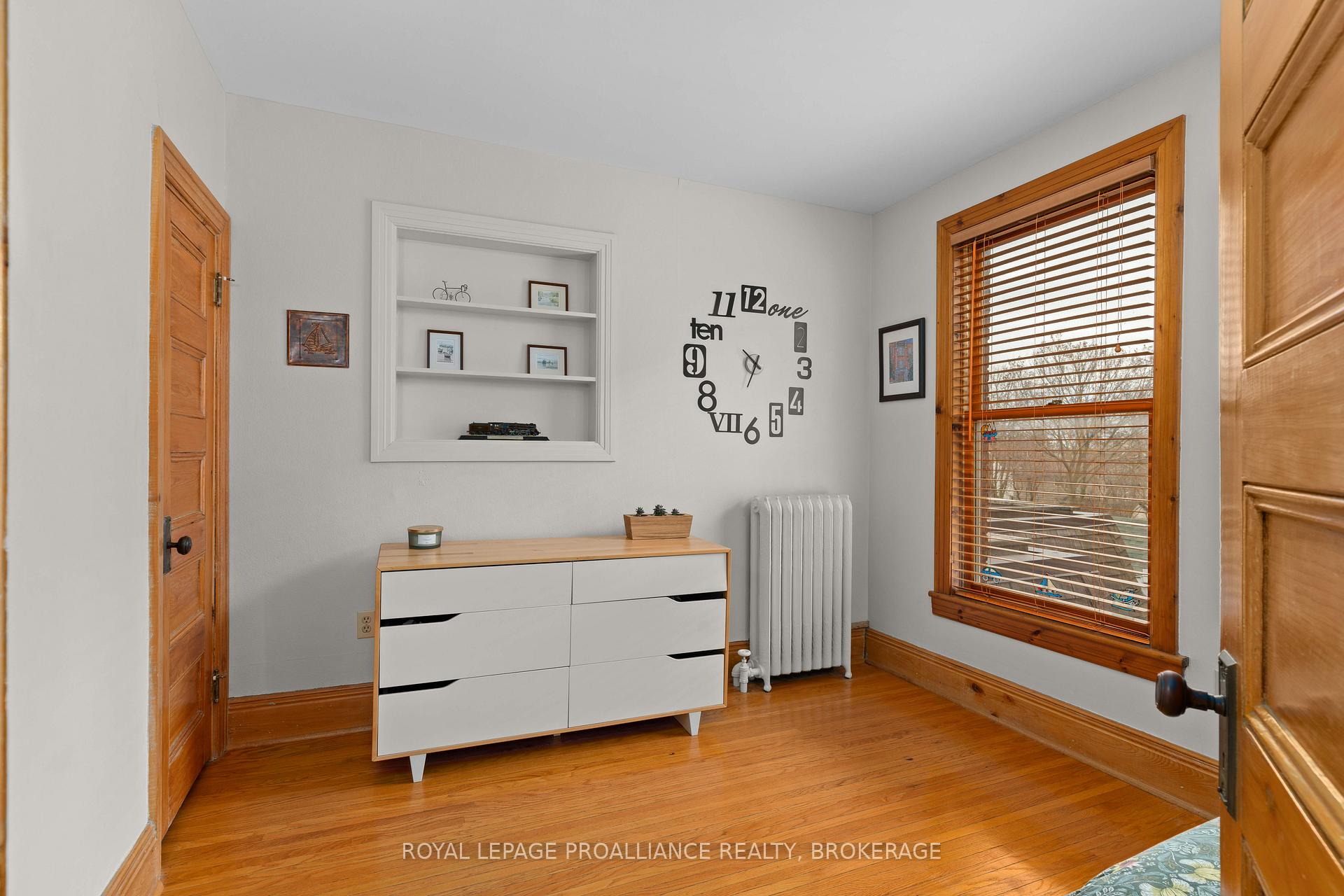 Photo 25 of 127 Beverley Street, Kingston, Central City East — HOMEH