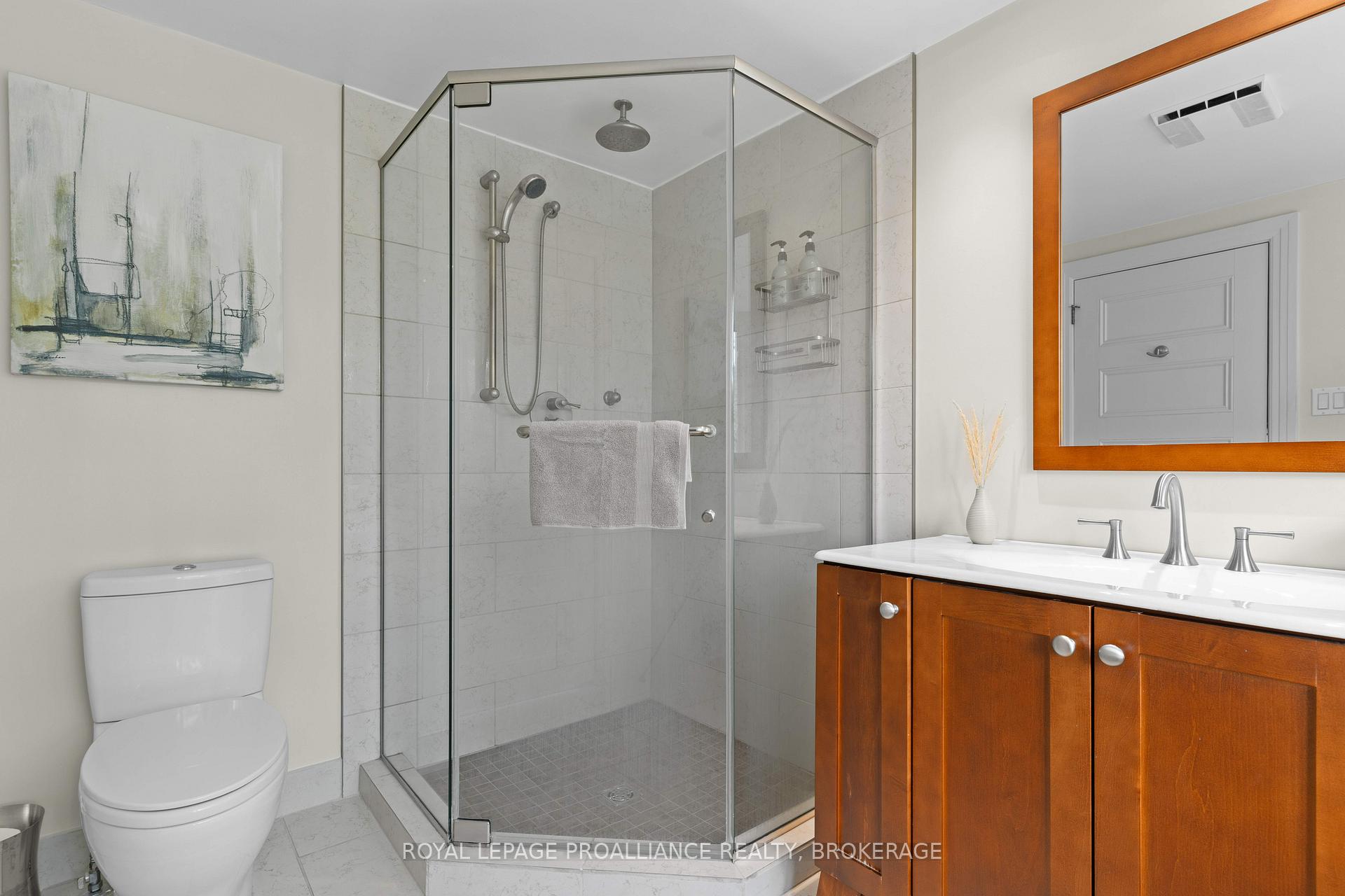 Photo 30 of 127 Beverley Street, Kingston, Central City East — HOMEH