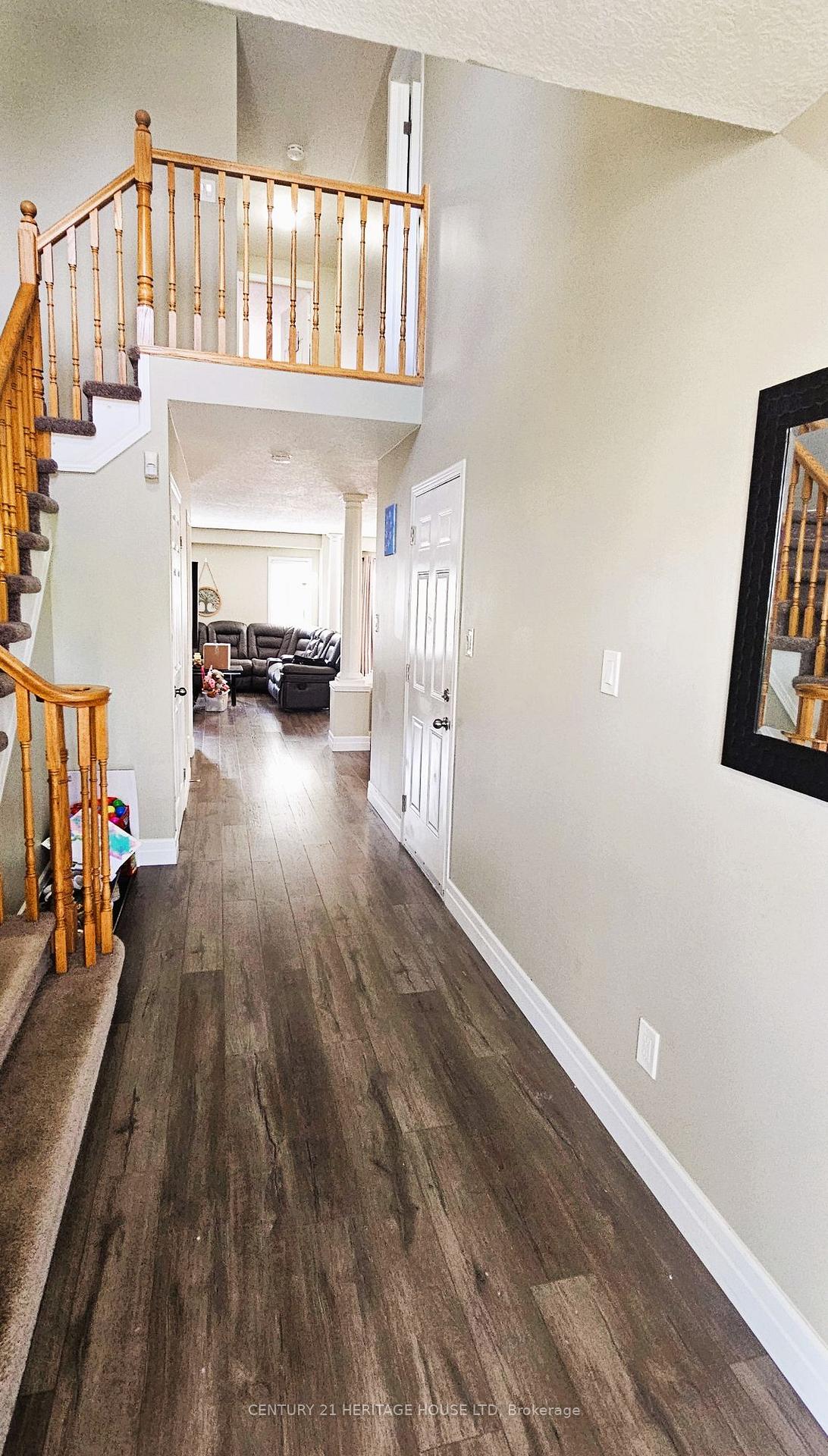 Photo 7 of 256 Sienna Crescent, Kitchener — HOMEH
