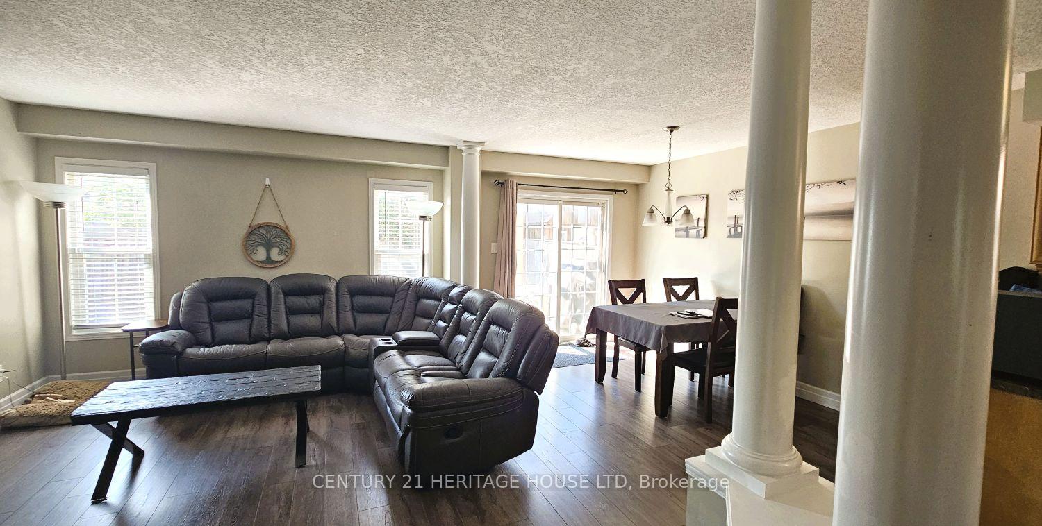Photo 8 of 256 Sienna Crescent, Kitchener — HOMEH