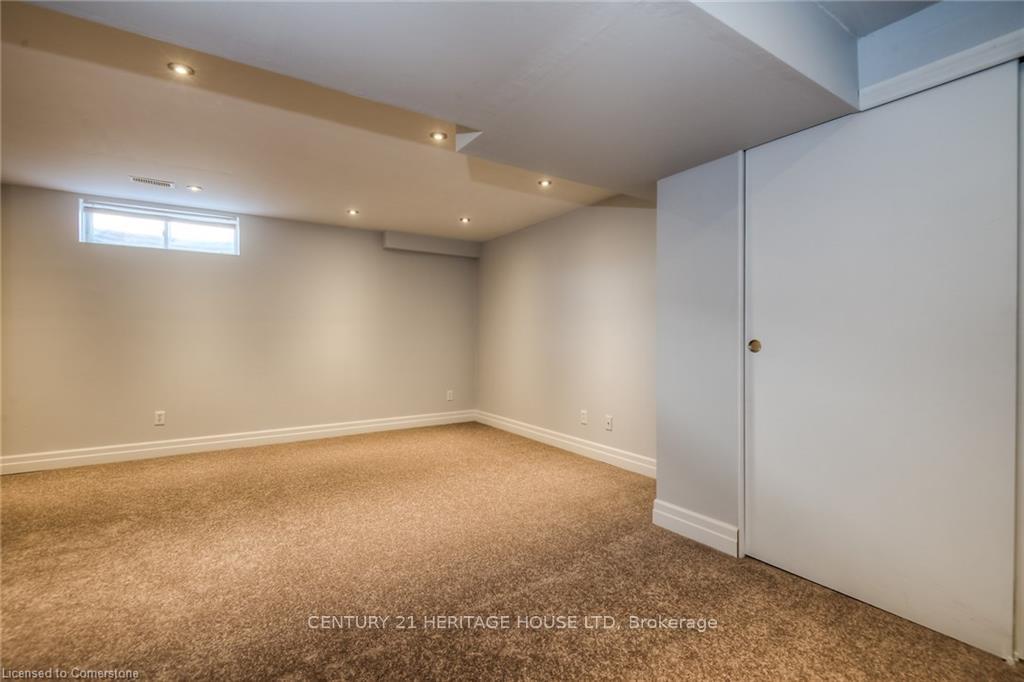 Photo 20 of 256 Sienna Crescent, Kitchener — HOMEH