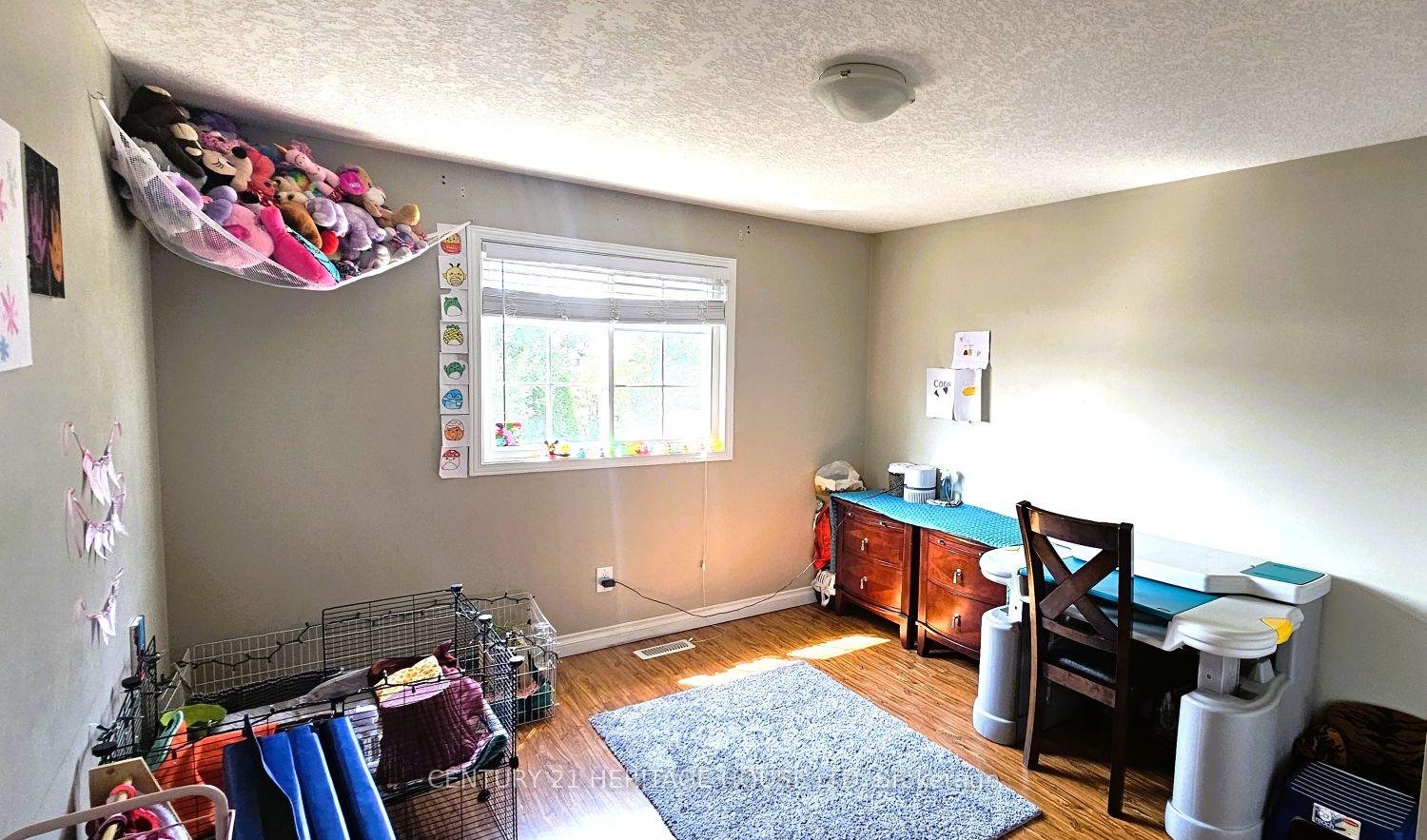 Photo 29 of 256 Sienna Crescent, Kitchener — HOMEH