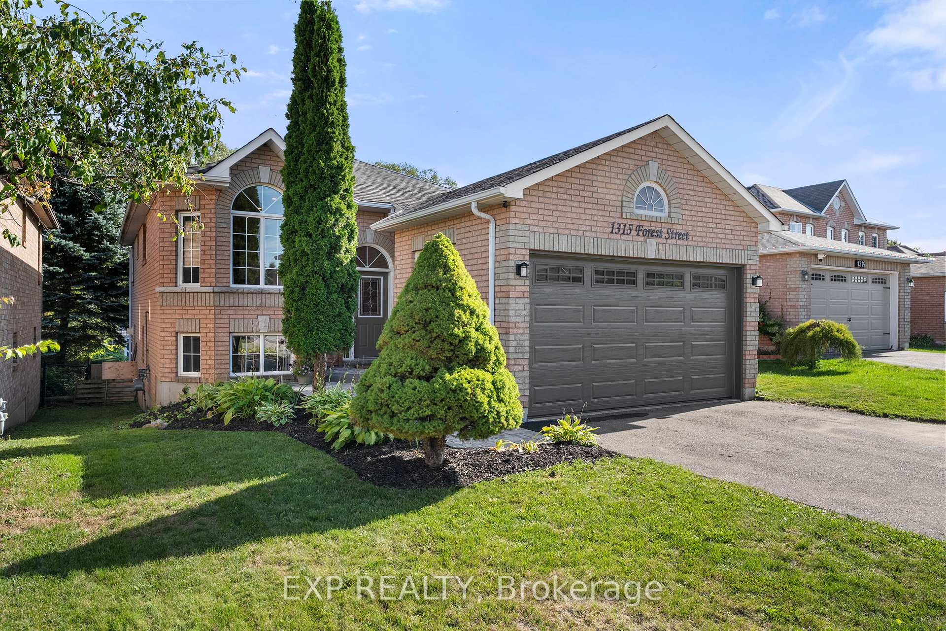 Photo 1 of 1315 Forest Street, Innisfil, Alcona — HOMEH
