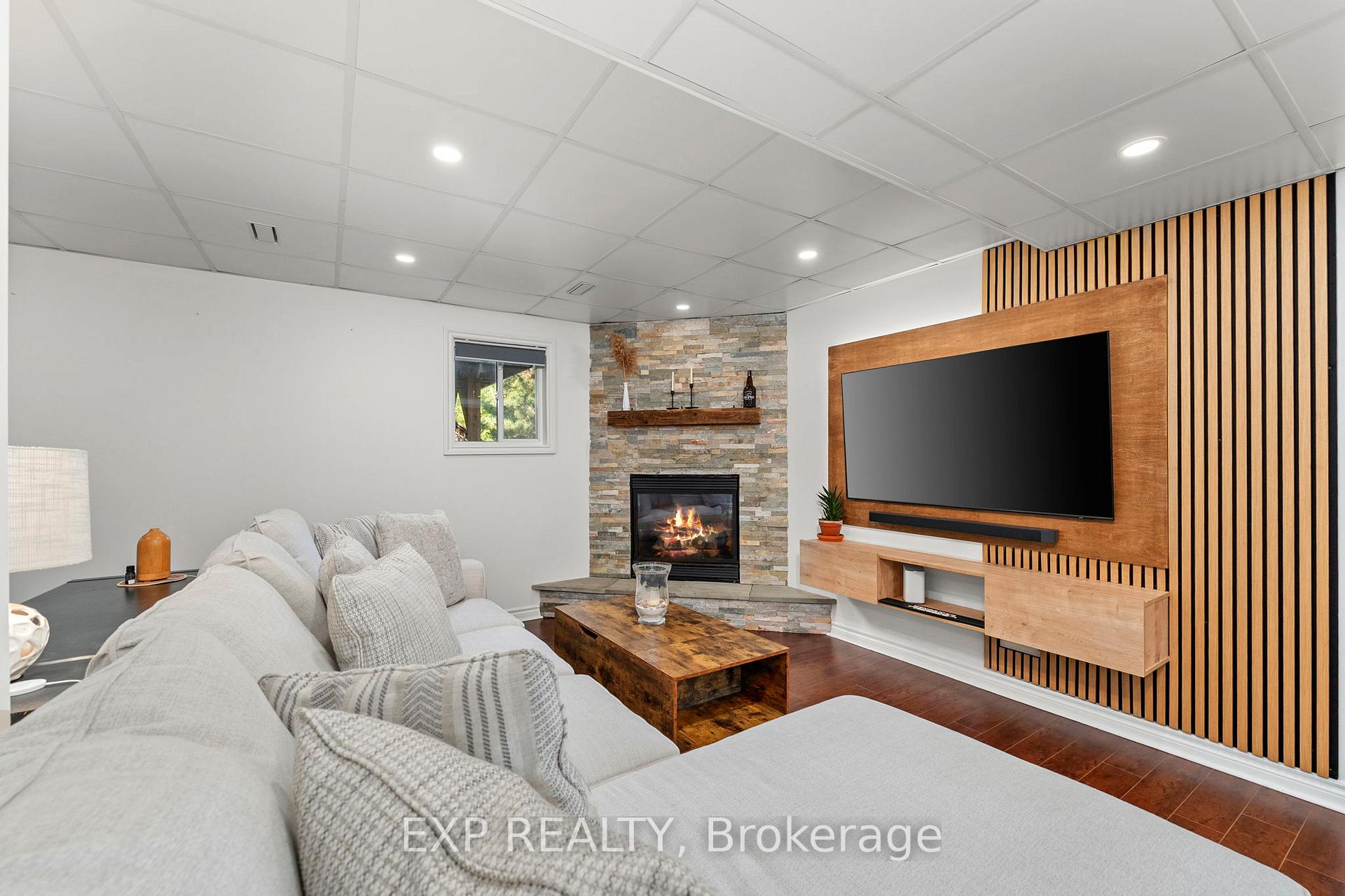 Photo 31 of 1315 Forest Street, Innisfil, Alcona — HOMEH