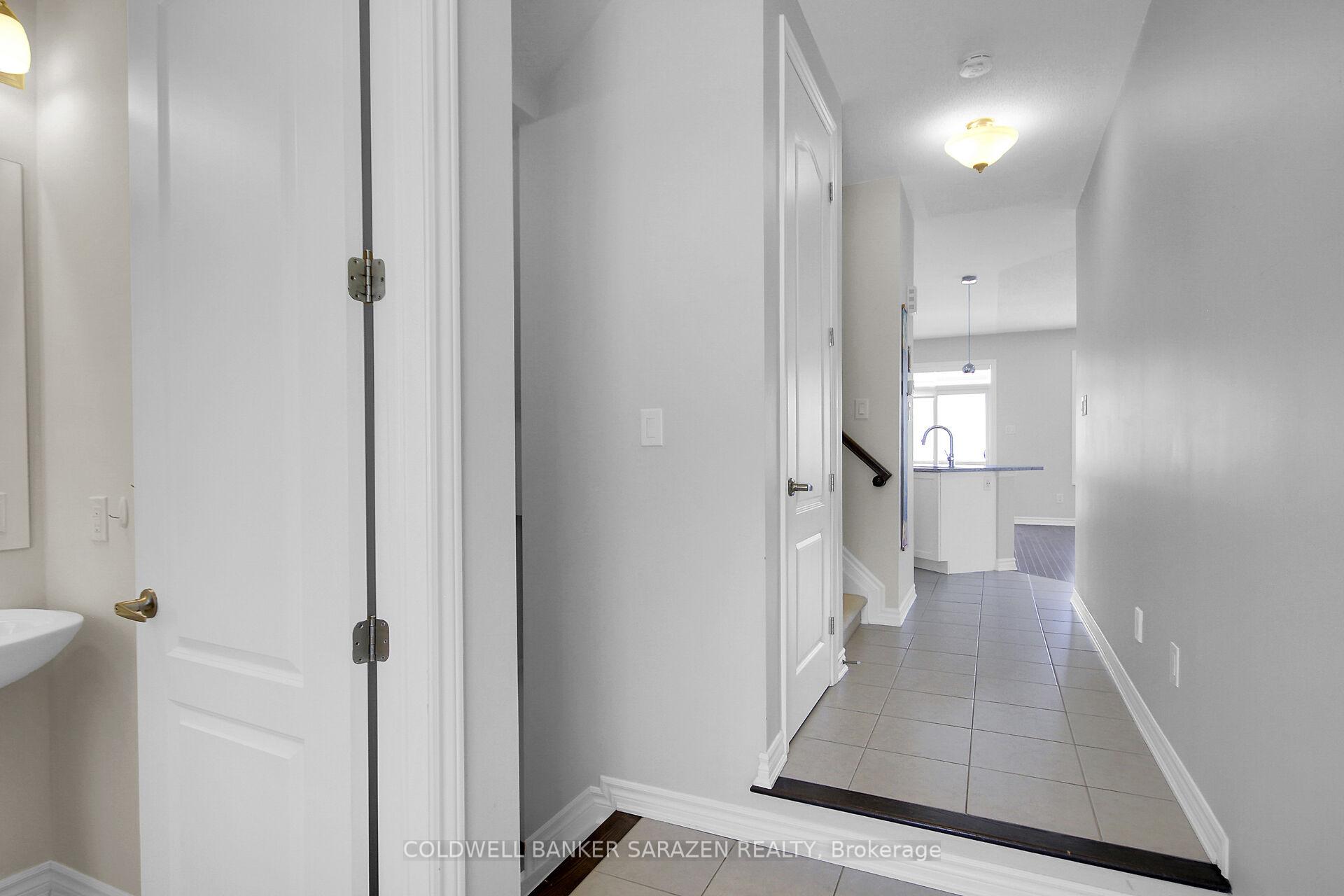Photo 17 of 438 Meadowbreeze Drive, Ottawa, Kanata - Emerald Meadows/Trailwest — HOMEH