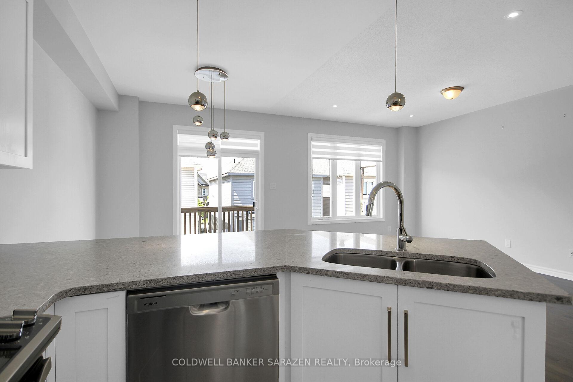 Photo 28 of 438 Meadowbreeze Drive, Ottawa, Kanata - Emerald Meadows/Trailwest — HOMEH