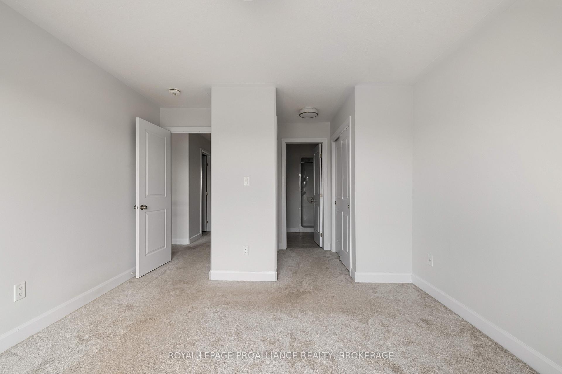 Photo 7 of 133 Superior Drive, Loyalist, Amherstview — HOMEH