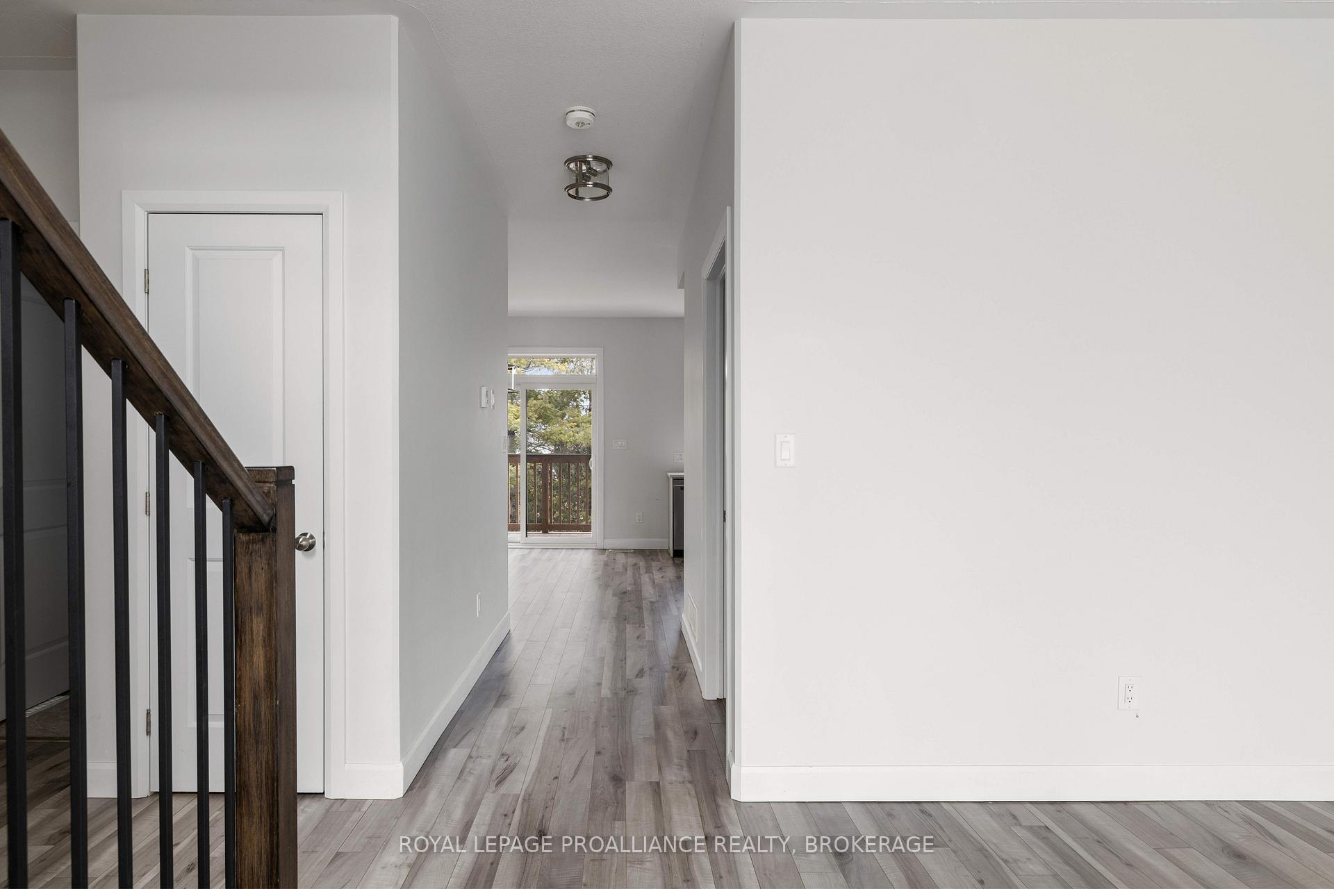 Photo 25 of 133 Superior Drive, Loyalist, Amherstview — HOMEH