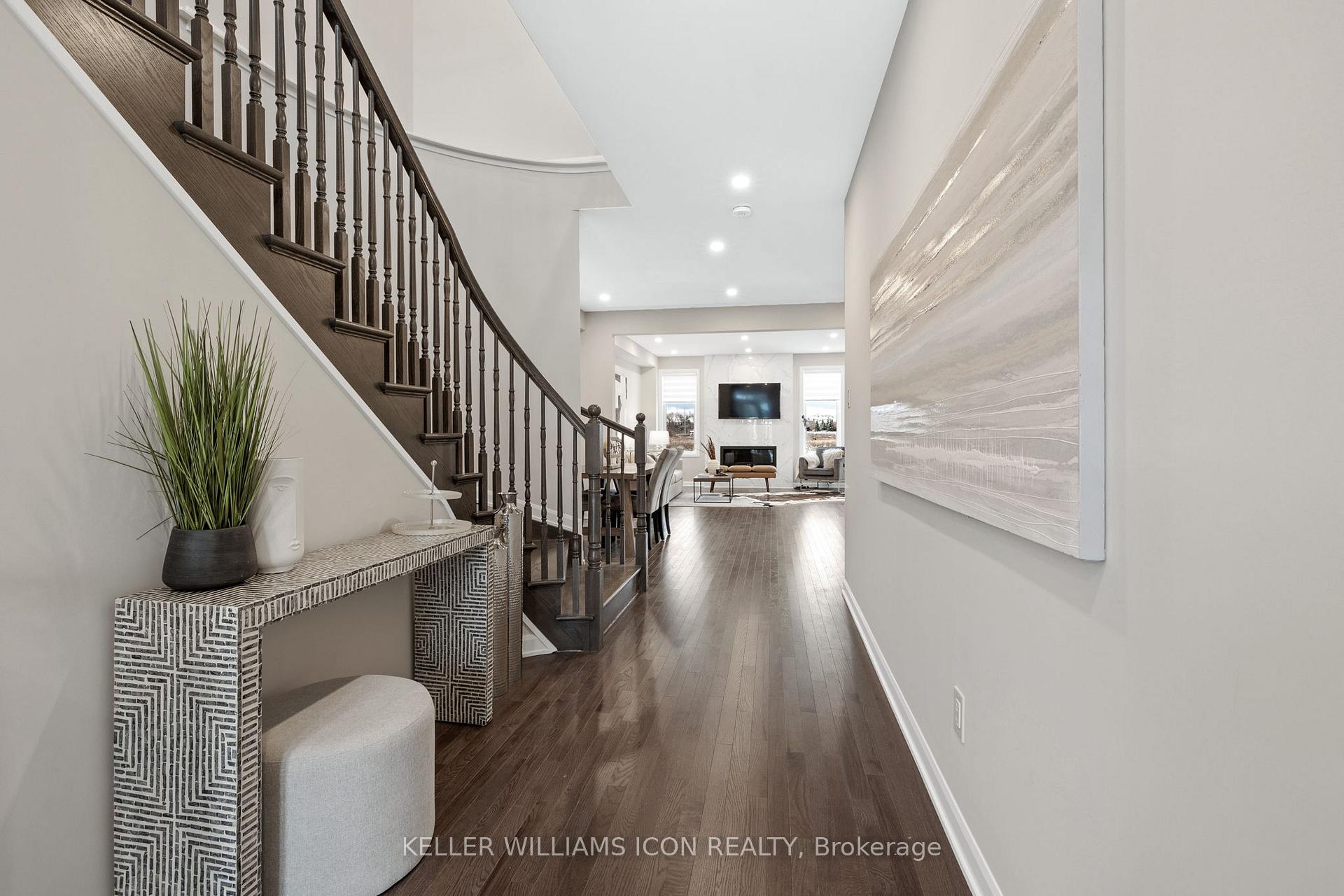 Photo 3 of 614 Winterset Road, Ottawa, Kanata - Kanata Lakes/Heritage Hills — HOMEH